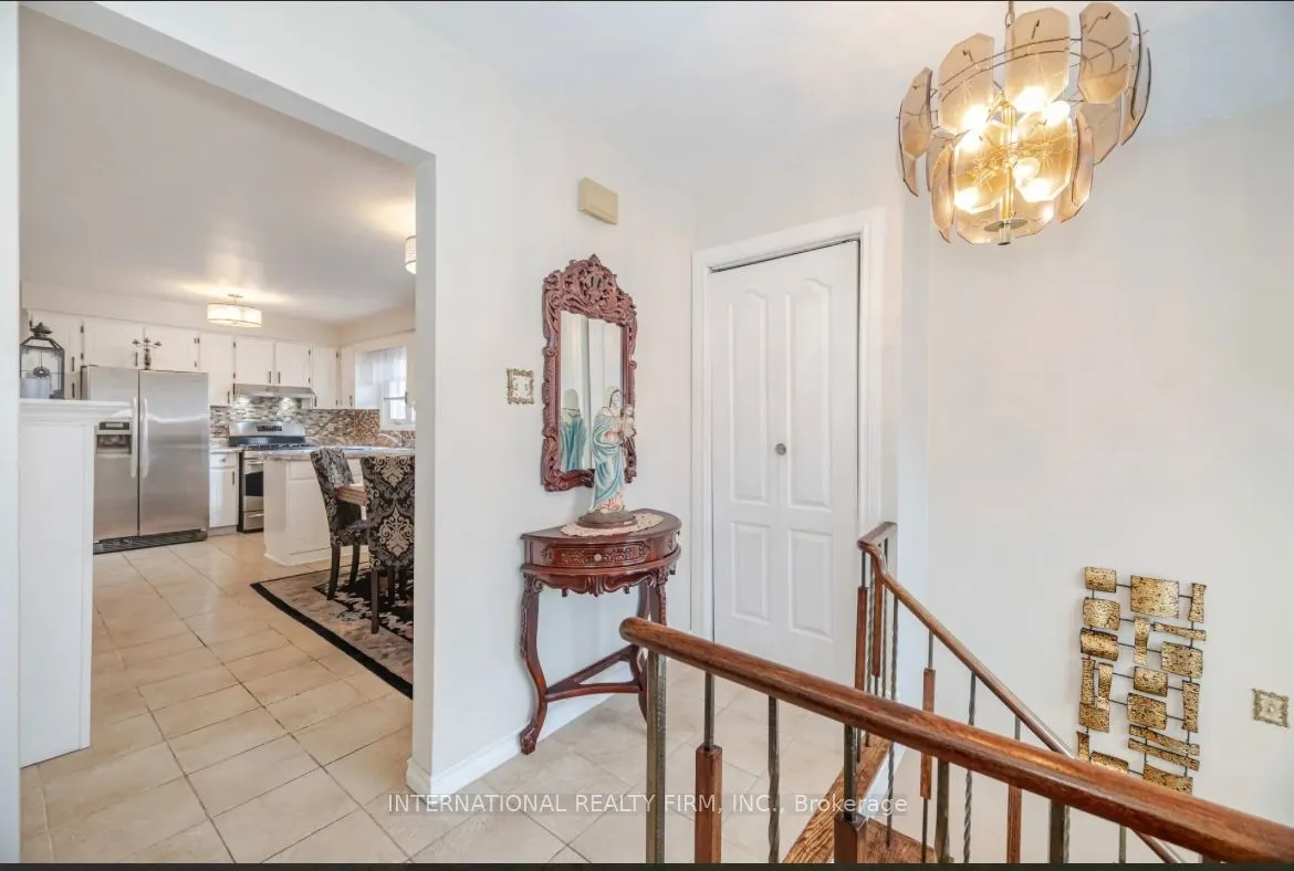 4103 Clevedon Drive