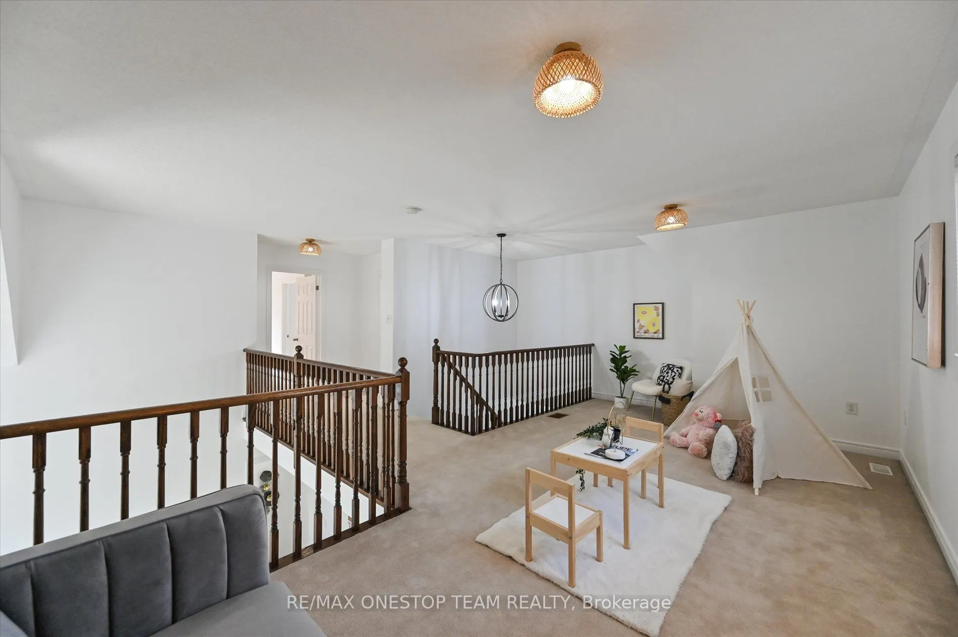 5499 Freshwater Drive