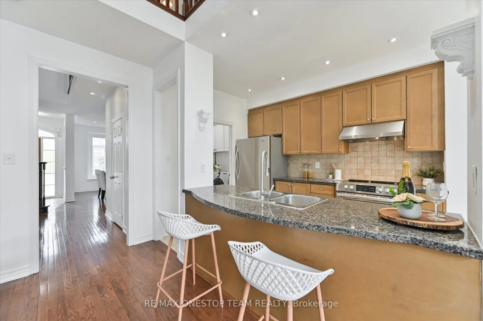5499 Freshwater Drive