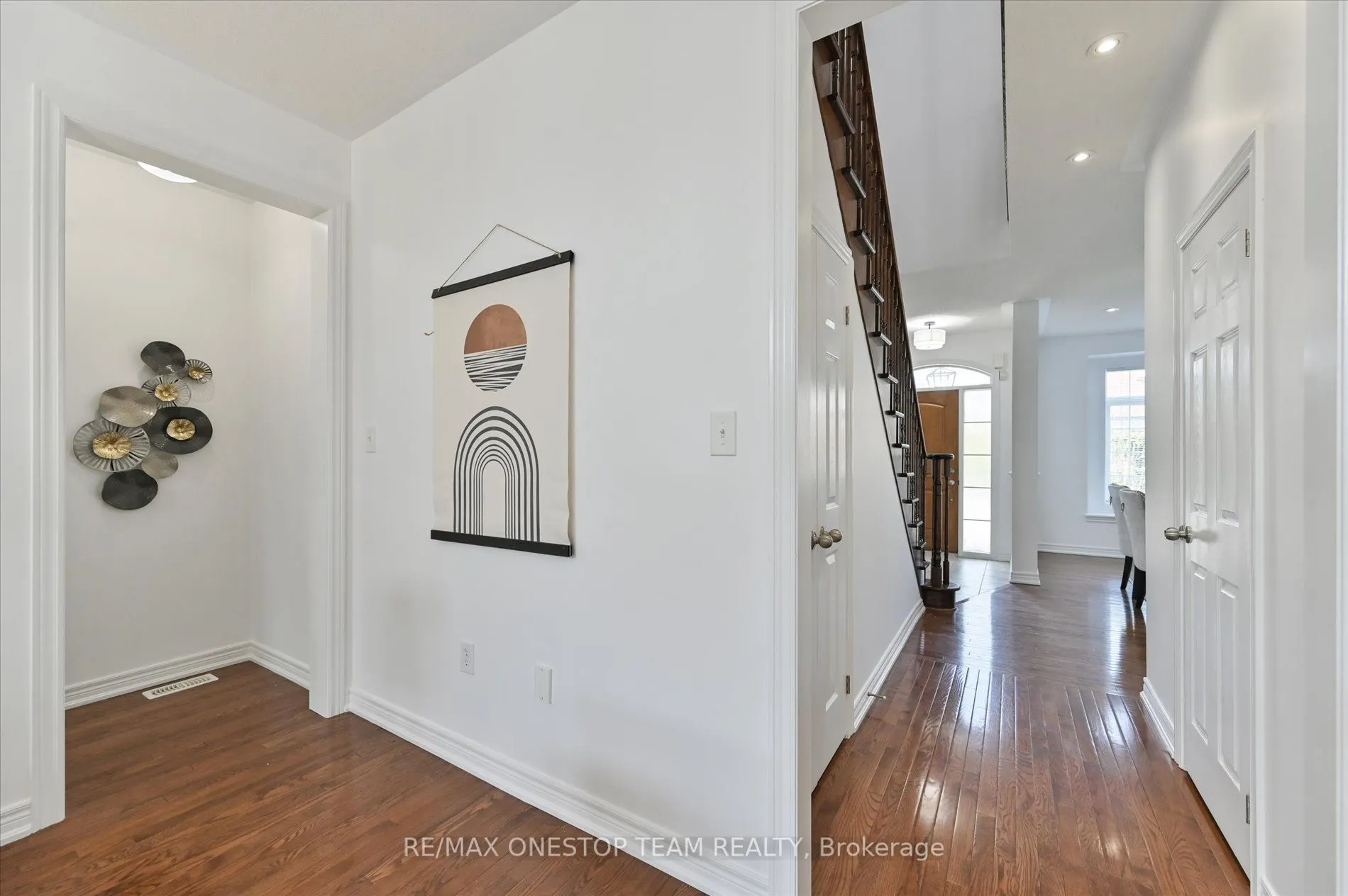 5499 Freshwater Drive
