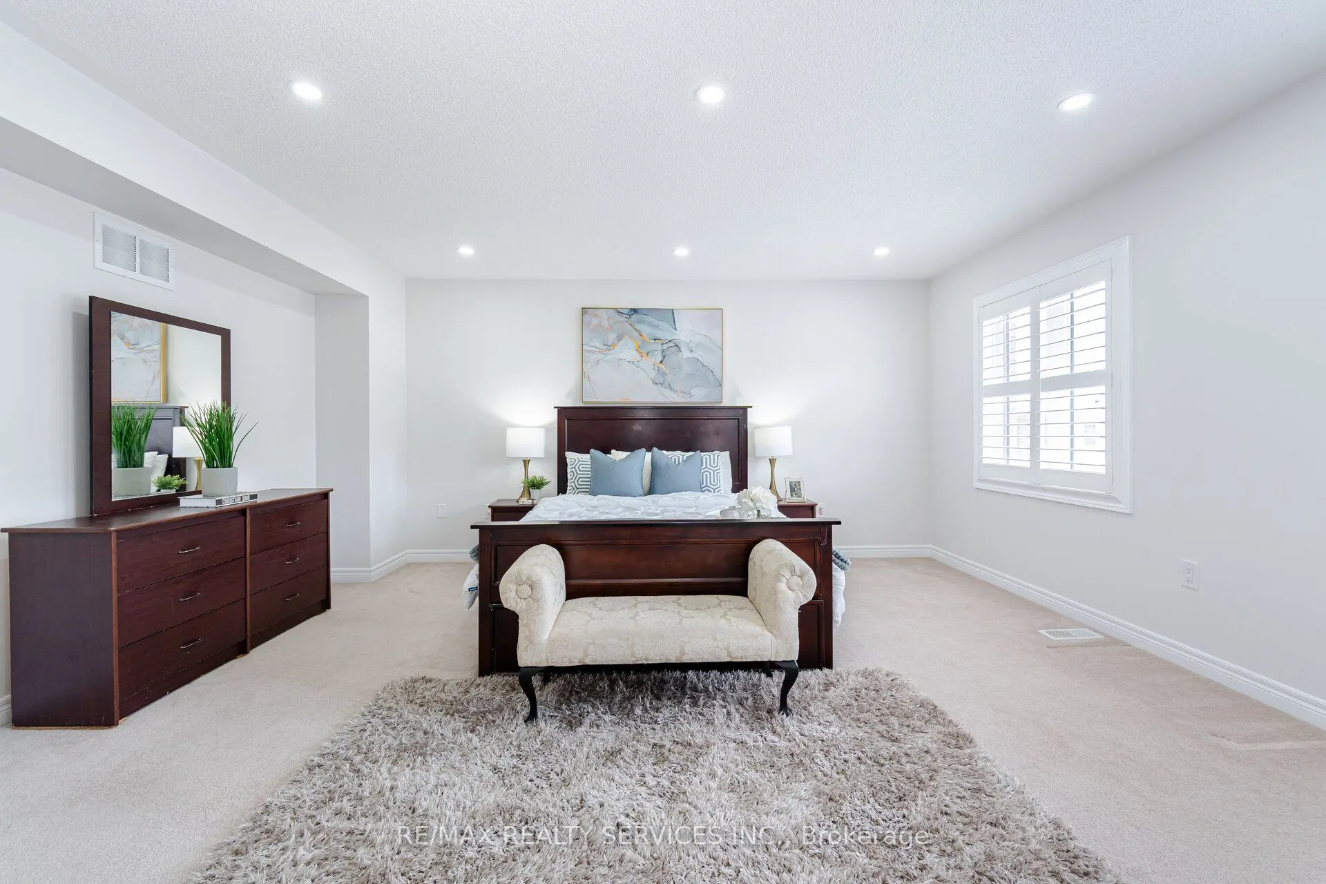 7 Swanton Road