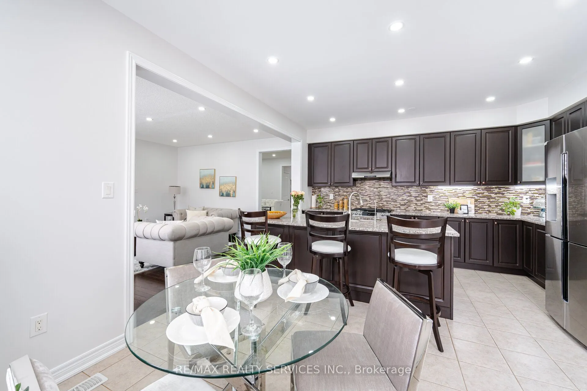 7 Swanton Road