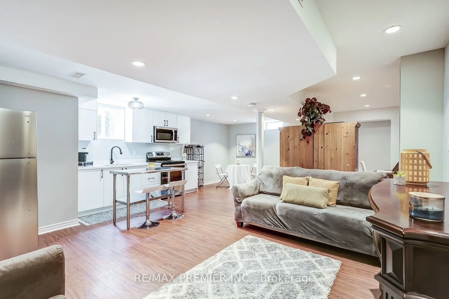 13 Silvervalley Drive, #Bsmt