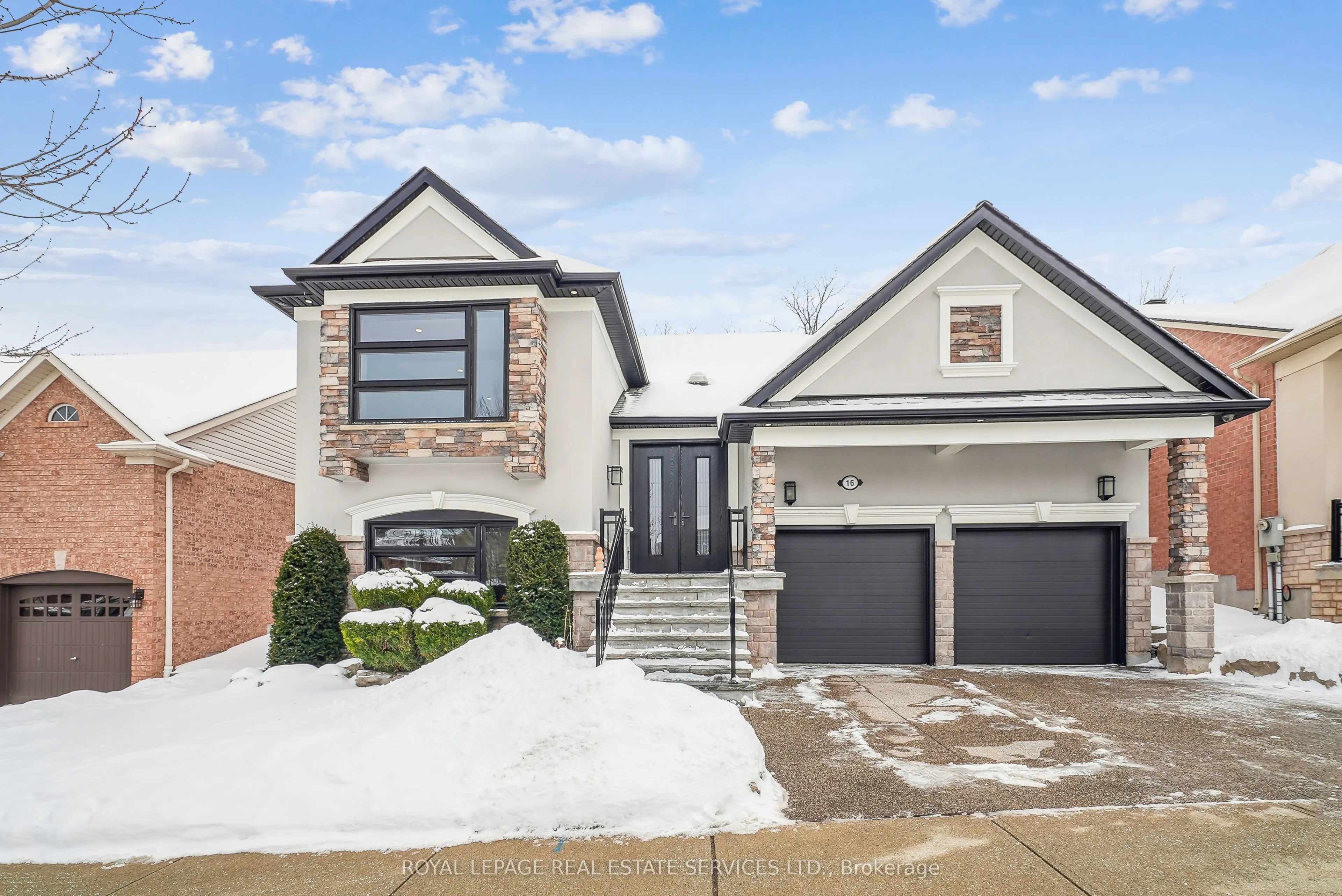 16 Arborglen Drive