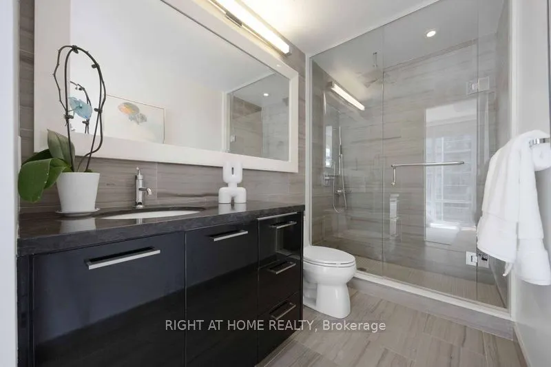 90 Park Lawn Road, #2205