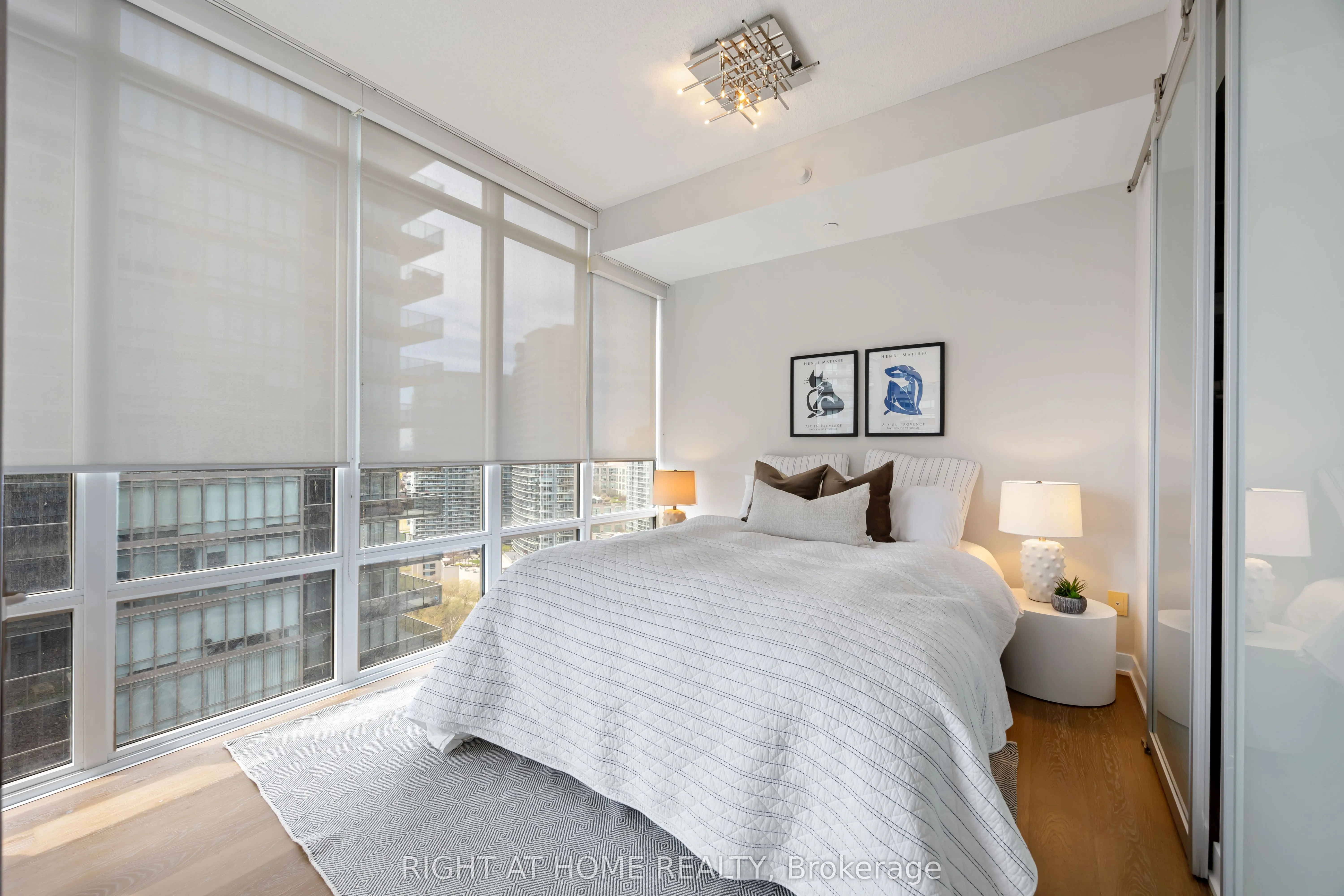 90 Park Lawn Road, #2205