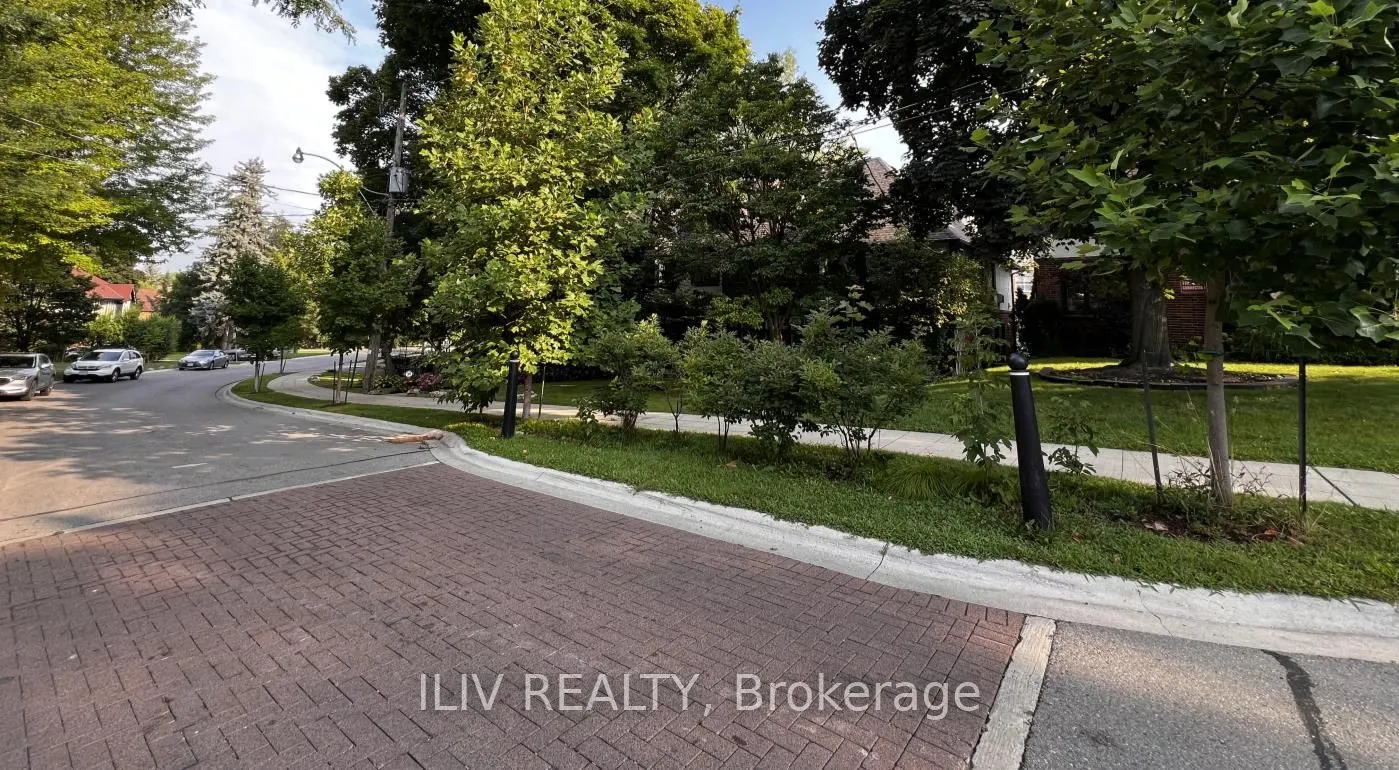309 Riverside Drive