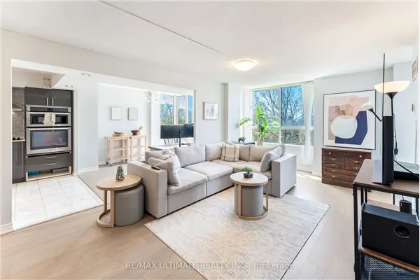 1485 Lakeshore Road E, #806, Mississauga – 1+1 Bedroom Condo with 2 Bathroom