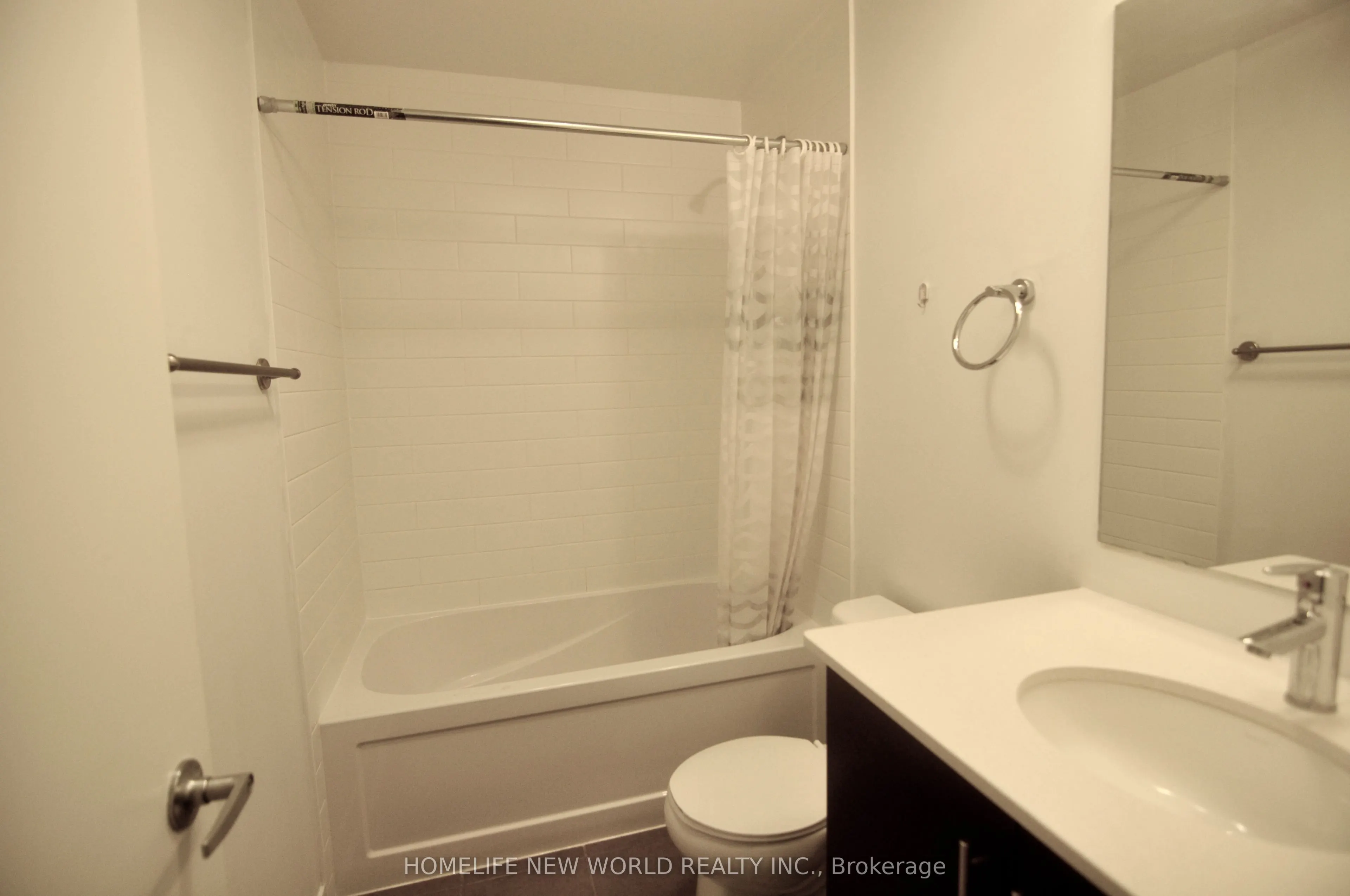 370 Square One Drive, #Th5