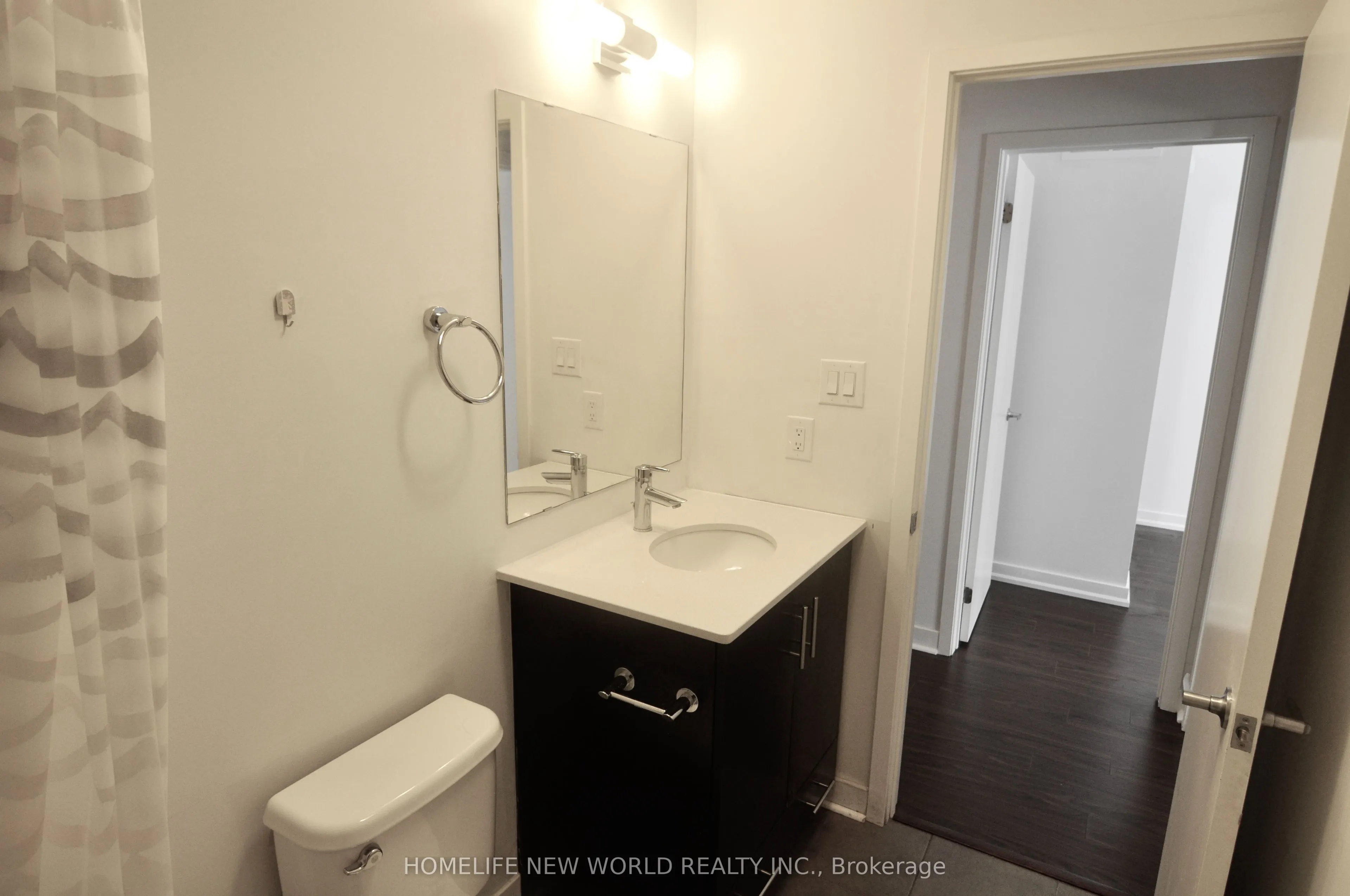 370 Square One Drive, #Th5