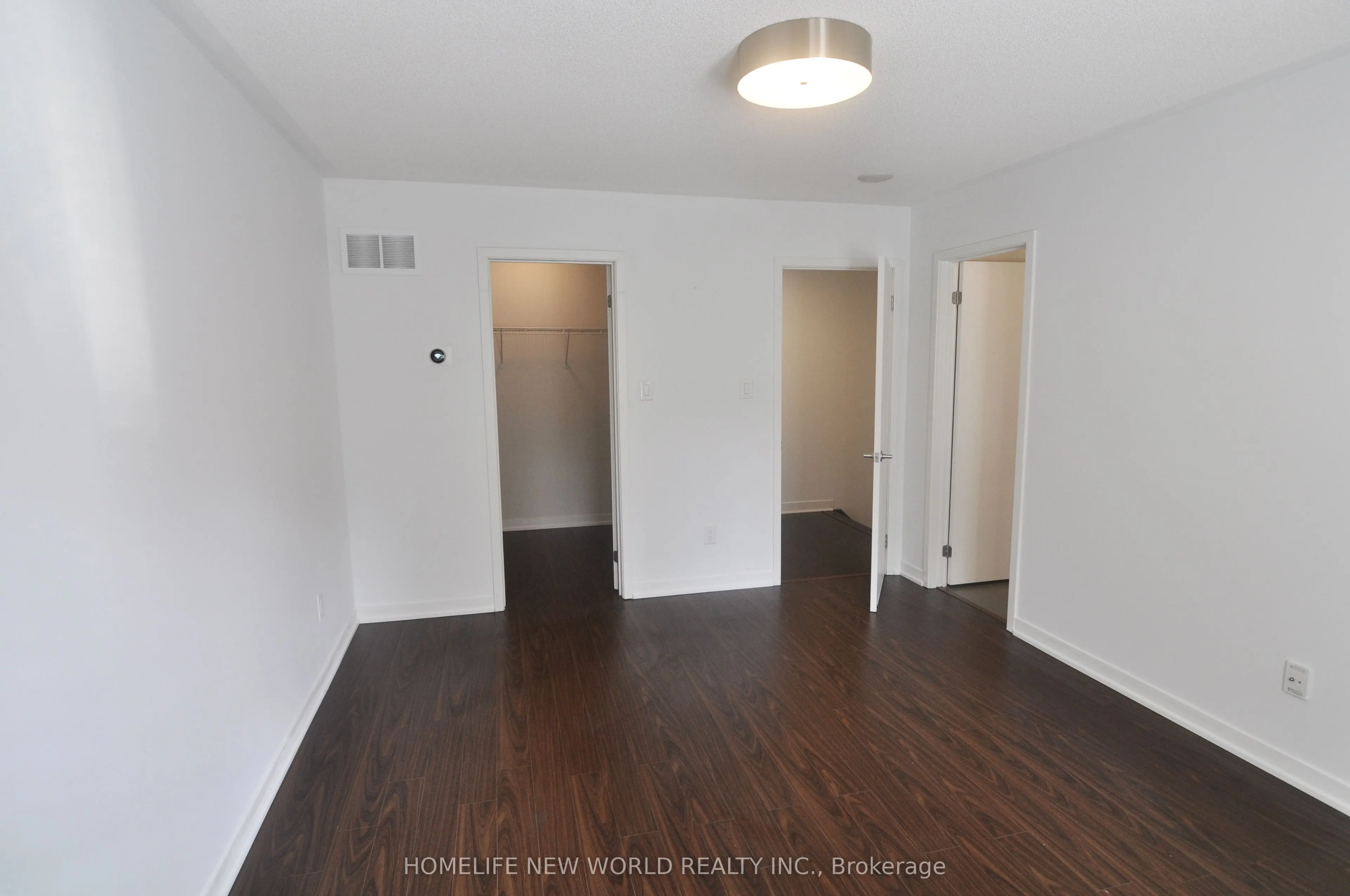 370 Square One Drive, #Th5