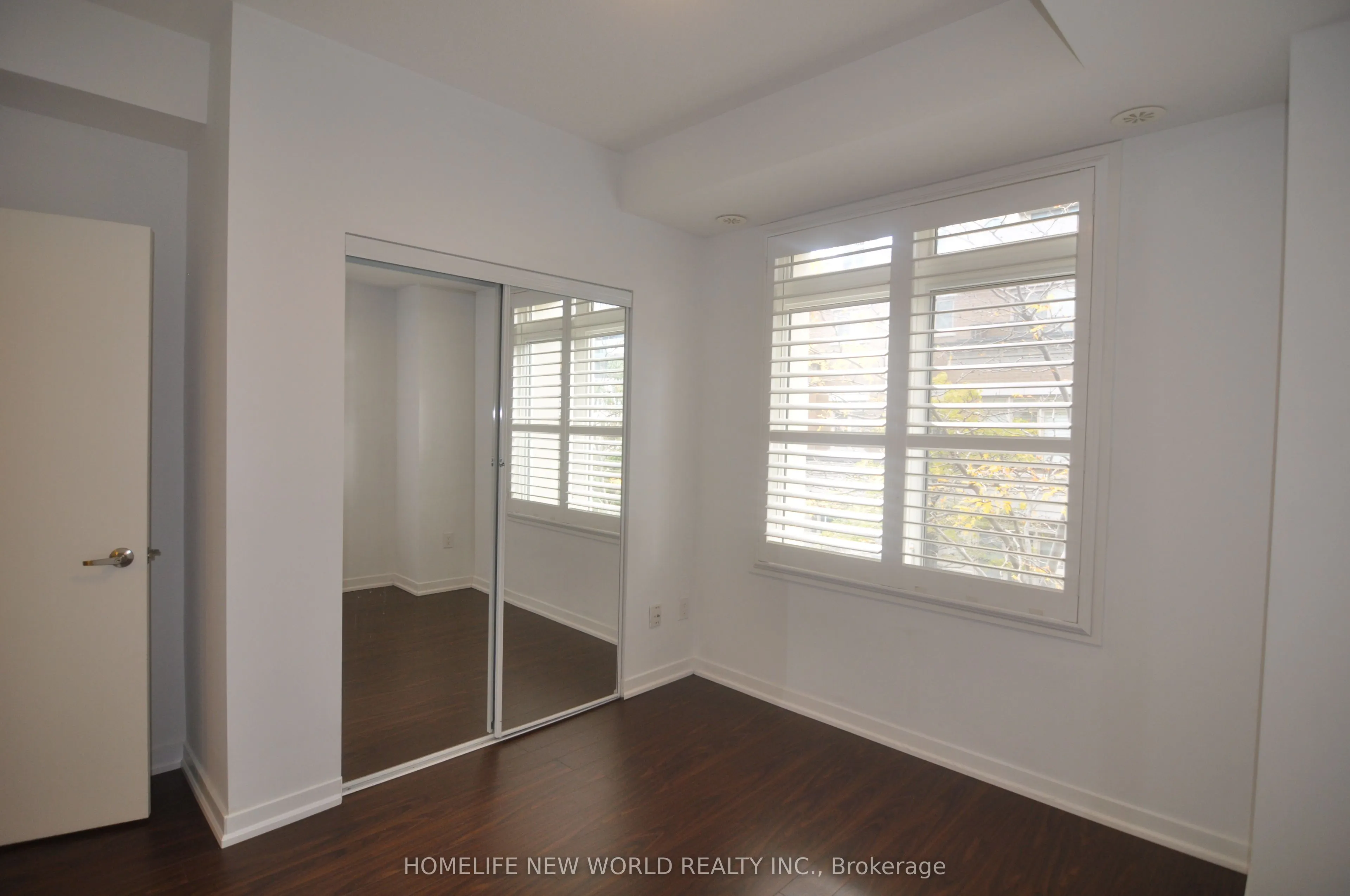 370 Square One Drive, #Th5