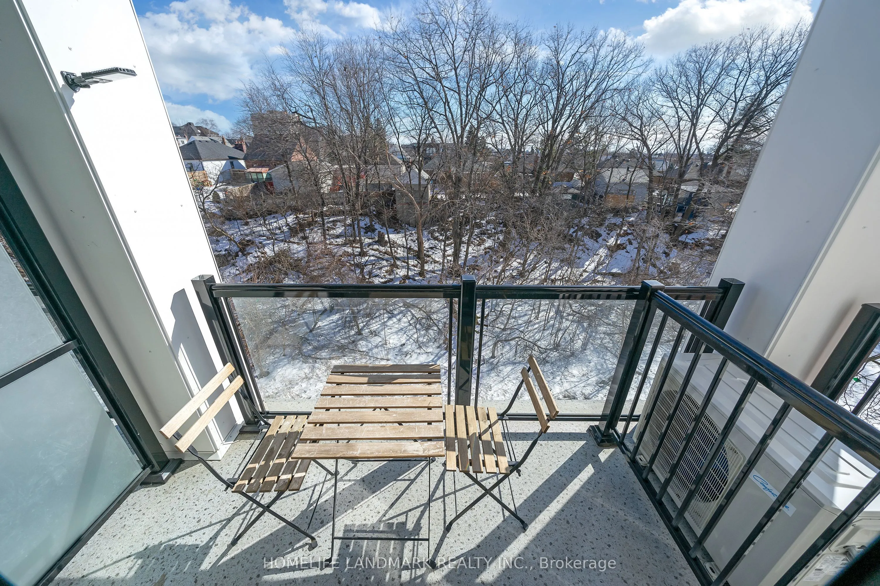 135 Canon Jackson Drive E, #303