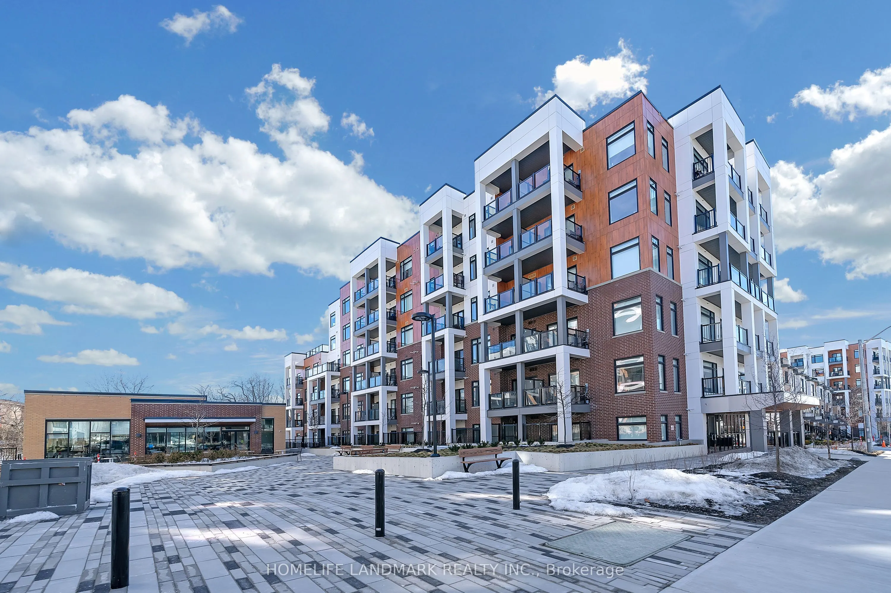 135 Canon Jackson Drive E, #303