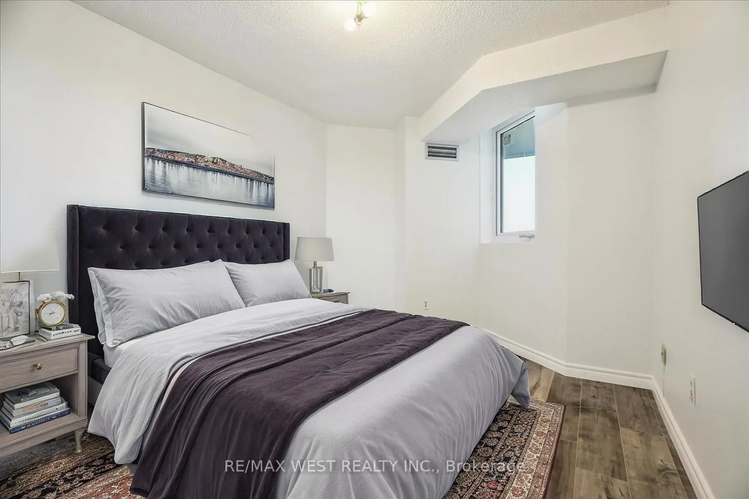 238 Albion Road #607