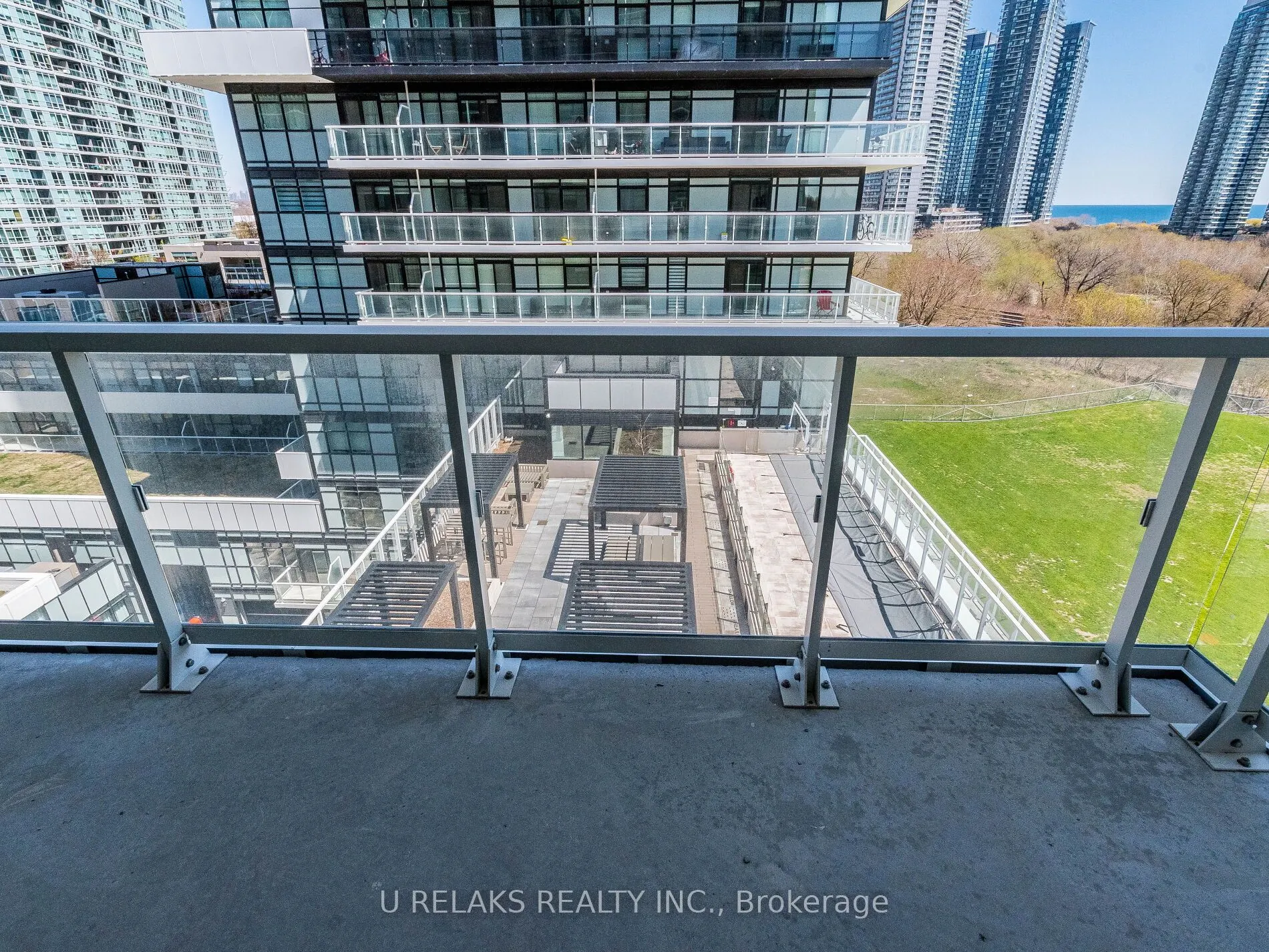 251 Manitoba Street, #715