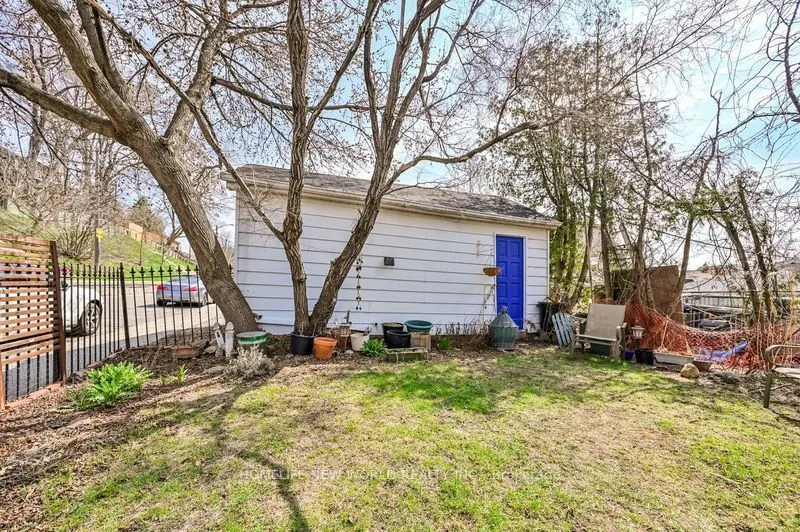 181 Kane Avenue