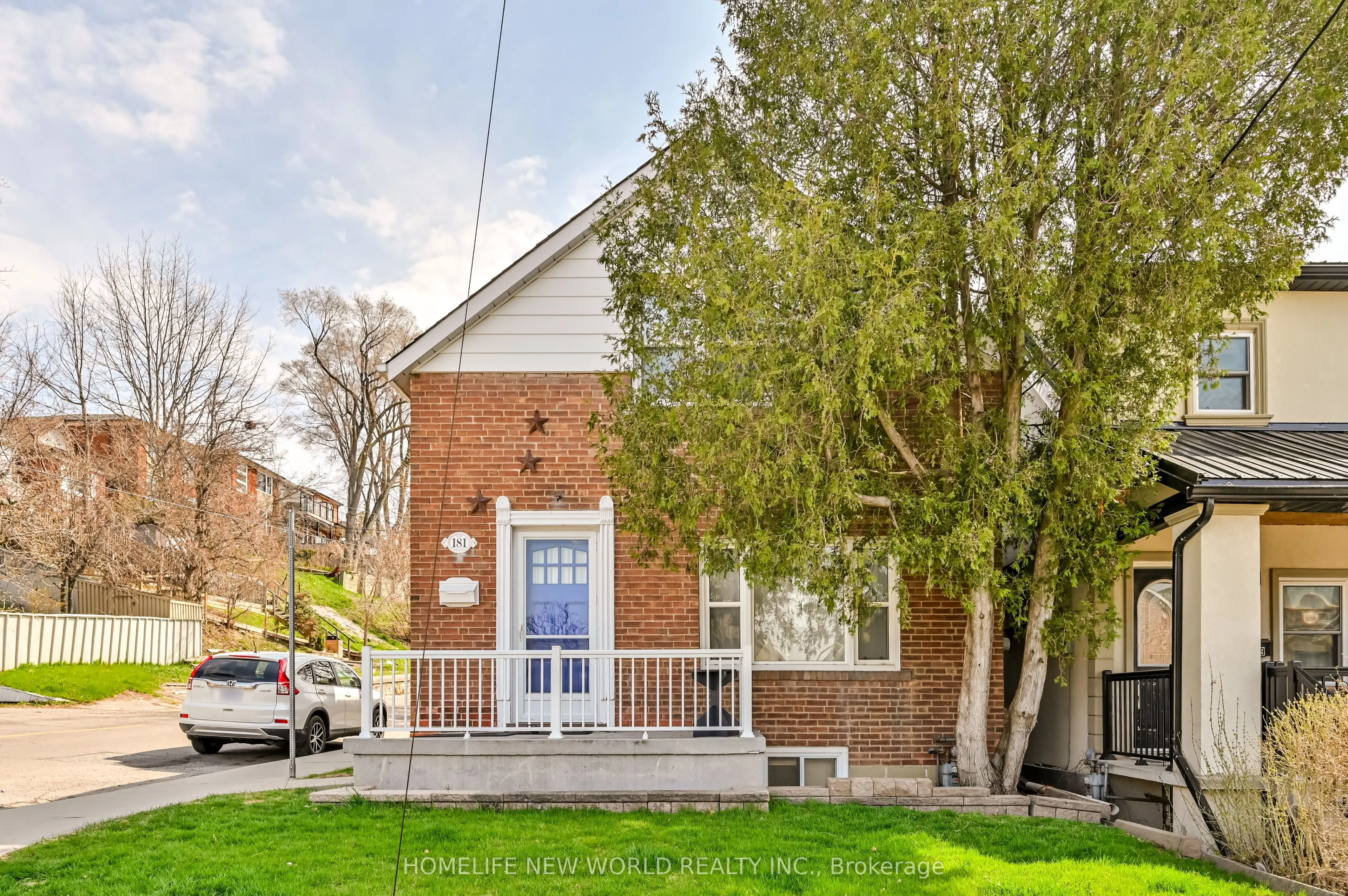 181 Kane Avenue