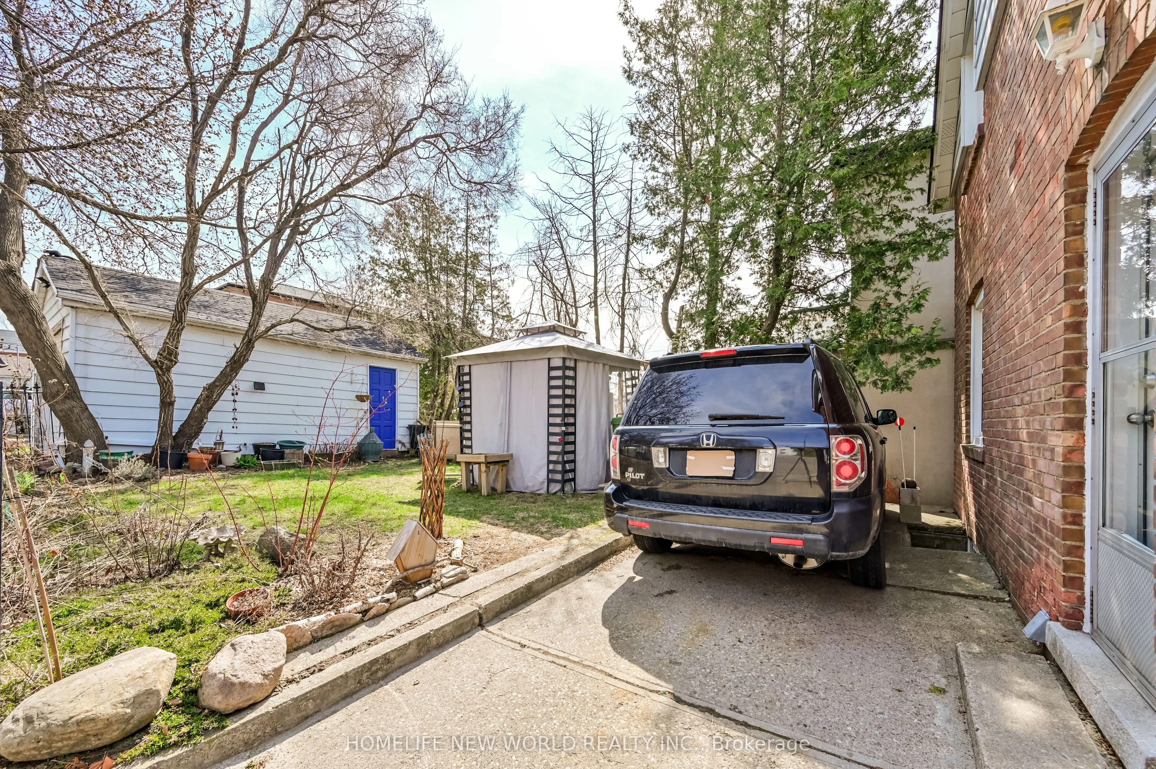 181 Kane Avenue