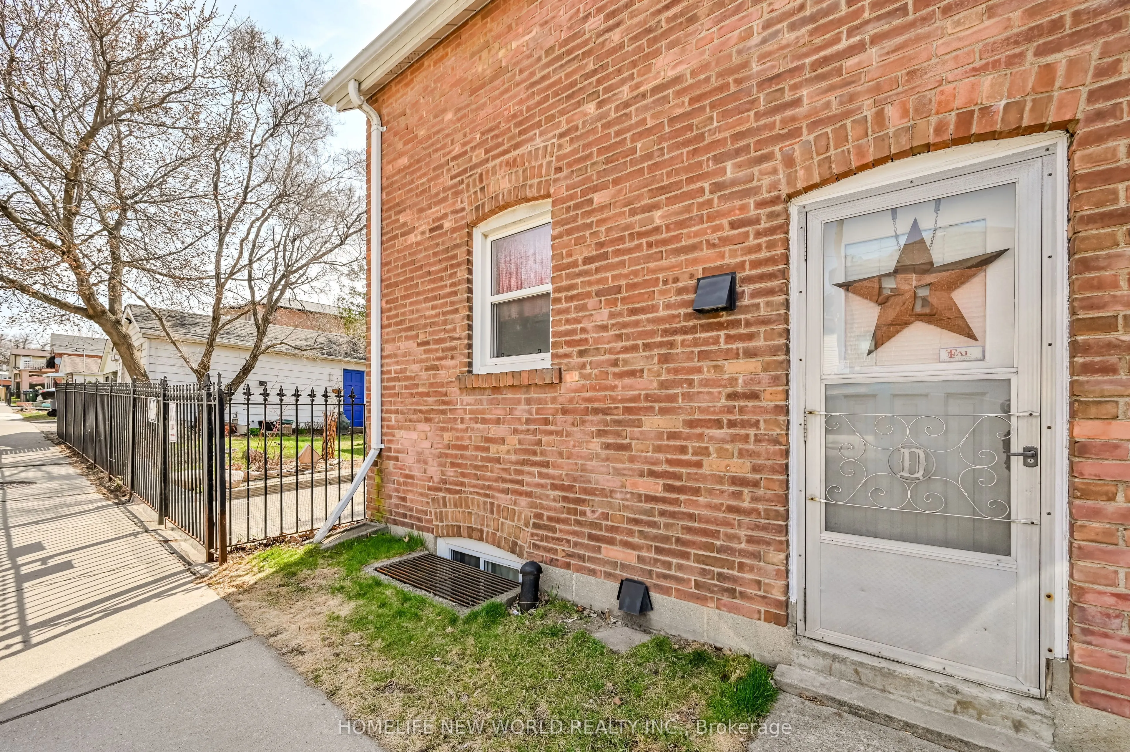 181 Kane Avenue