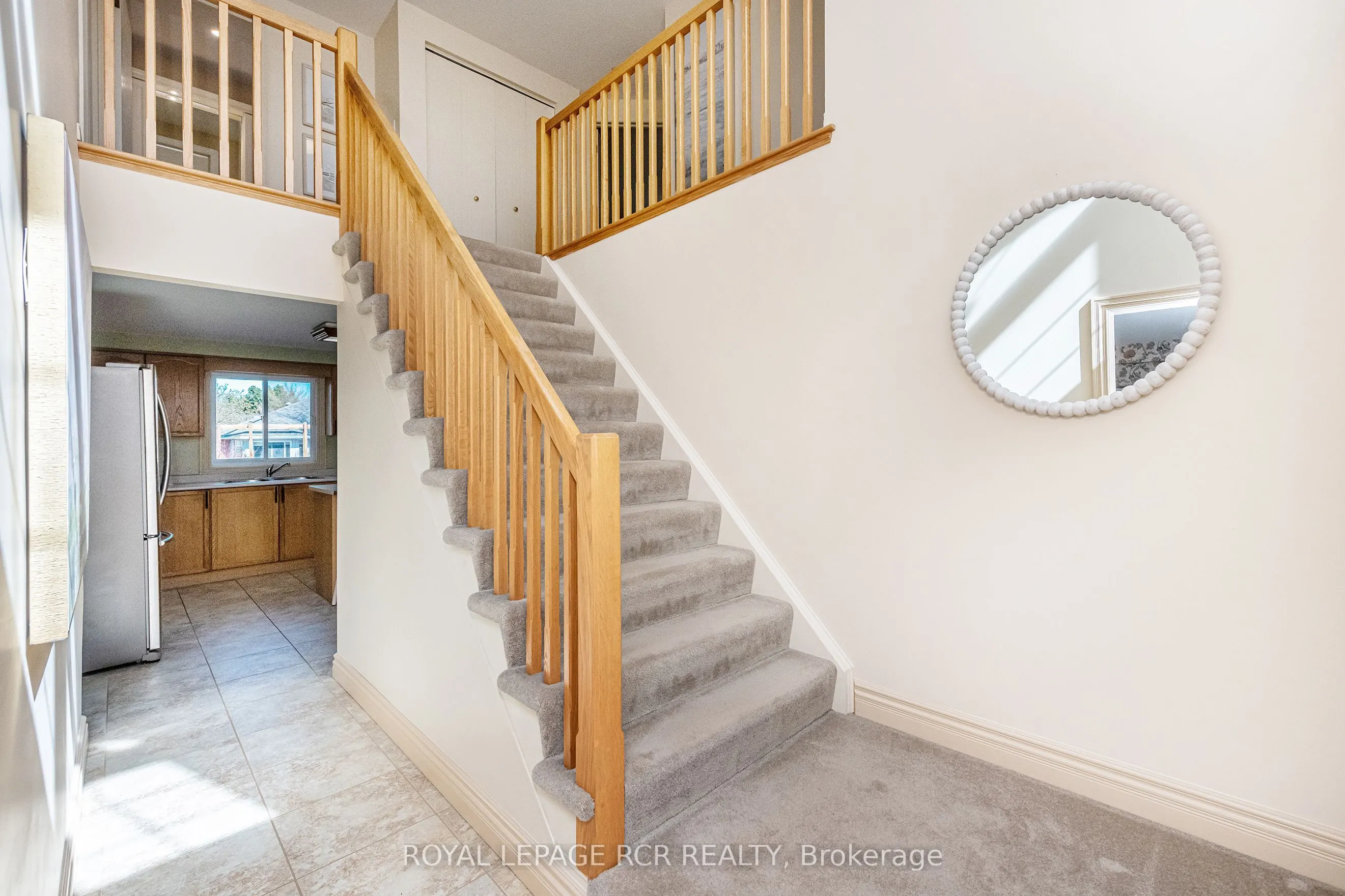 222 Walsh Crescent