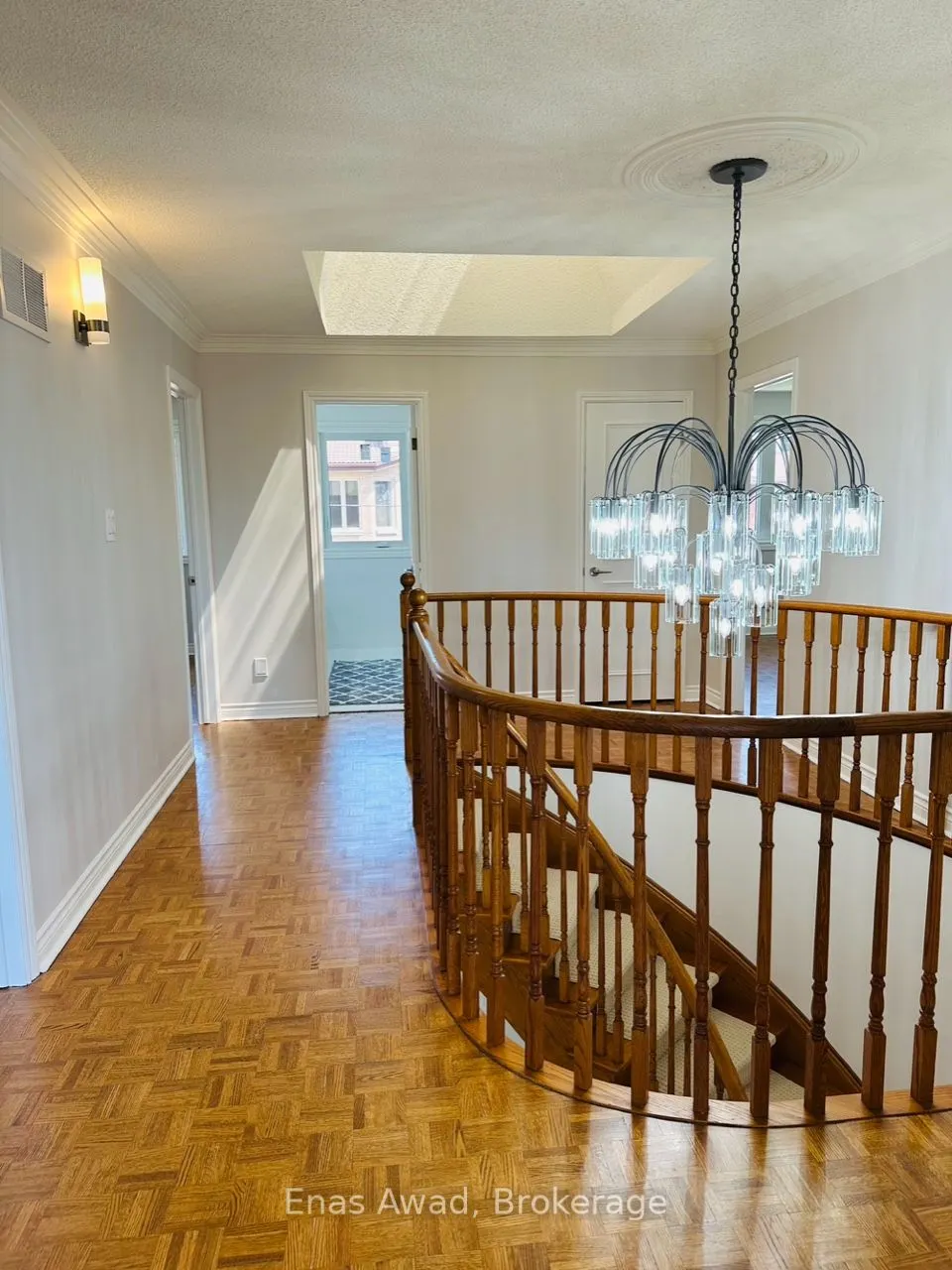 25 Mulholland Avenue