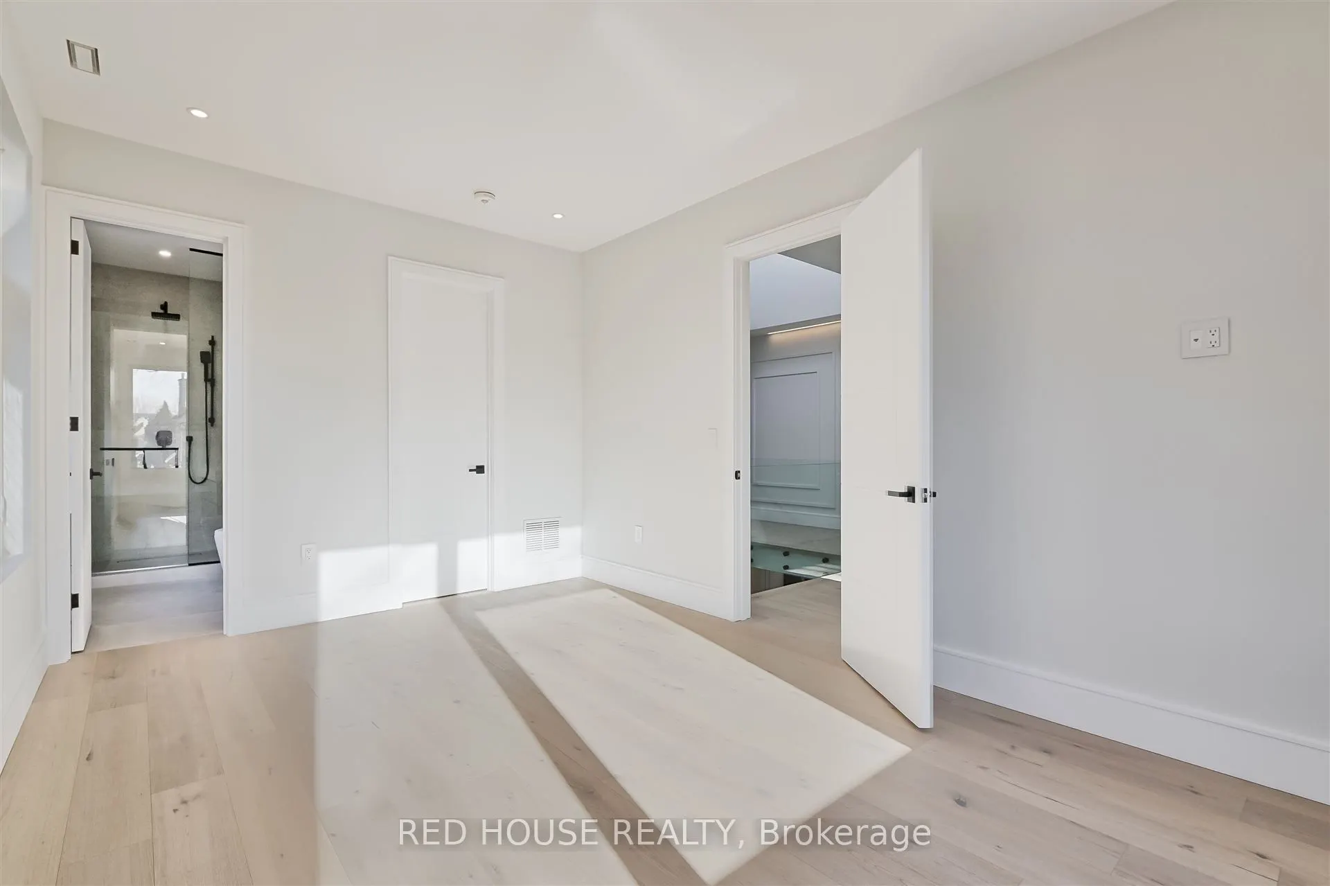 27 Inverleigh Drive
