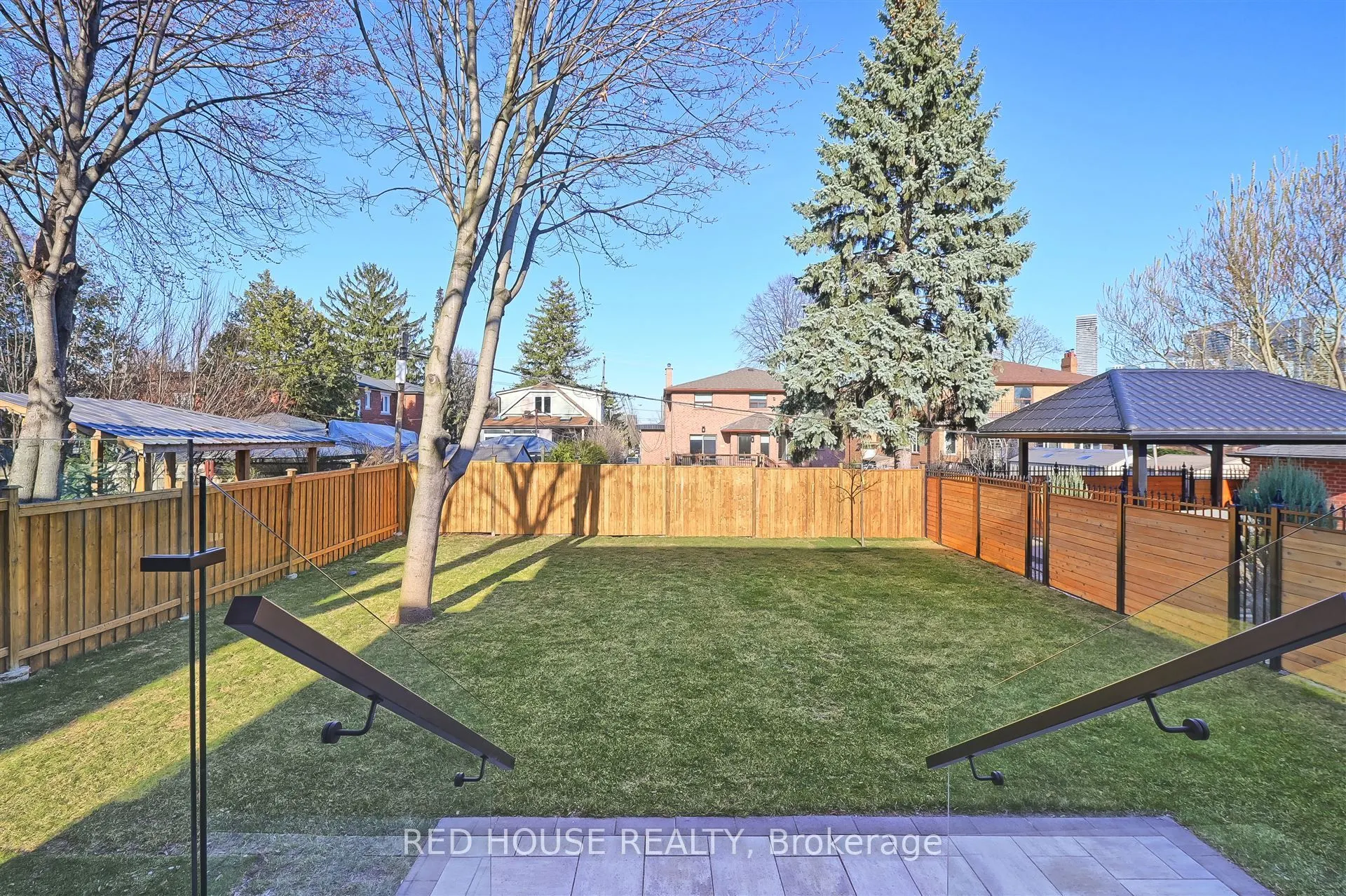 27 Inverleigh Drive
