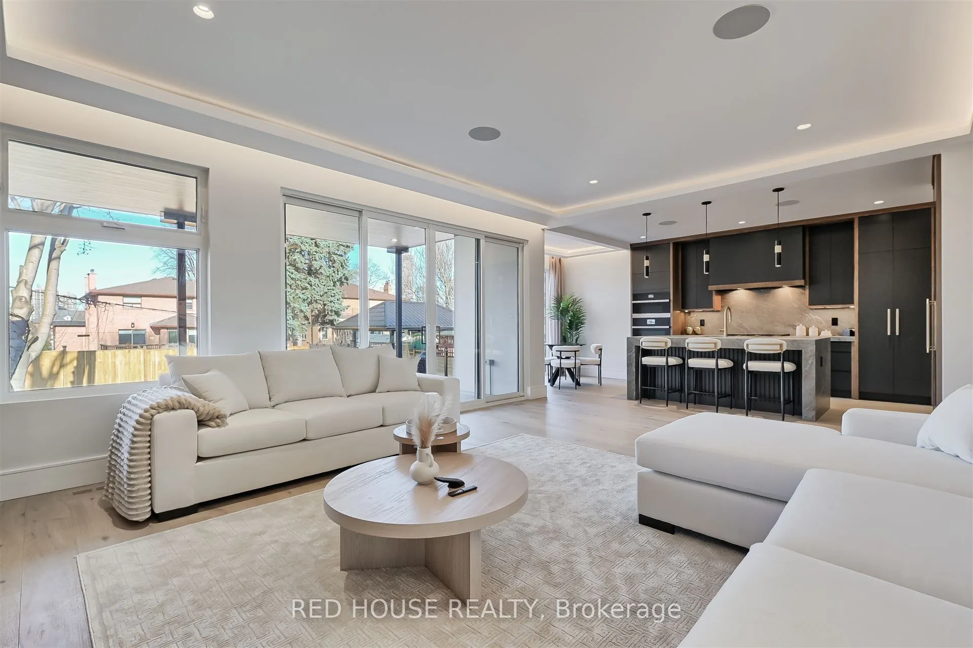 27 Inverleigh Drive