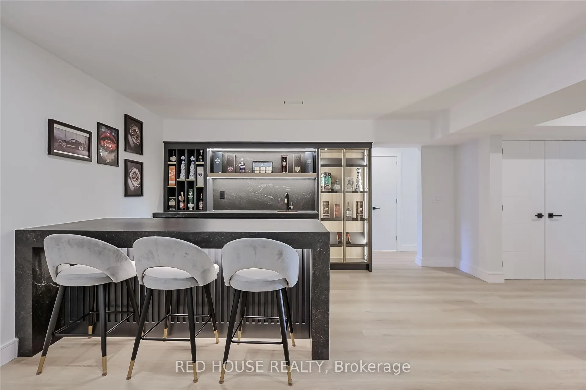 27 Inverleigh Drive
