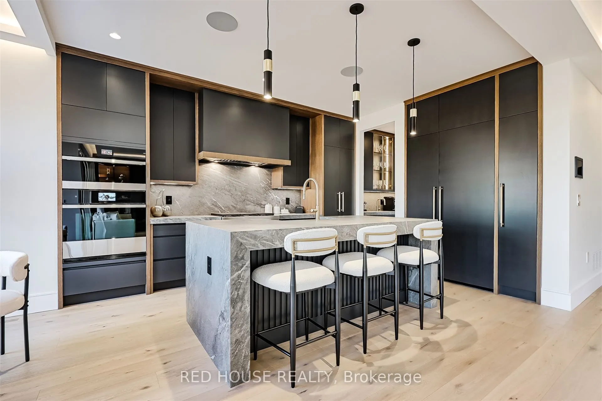 27 Inverleigh Drive