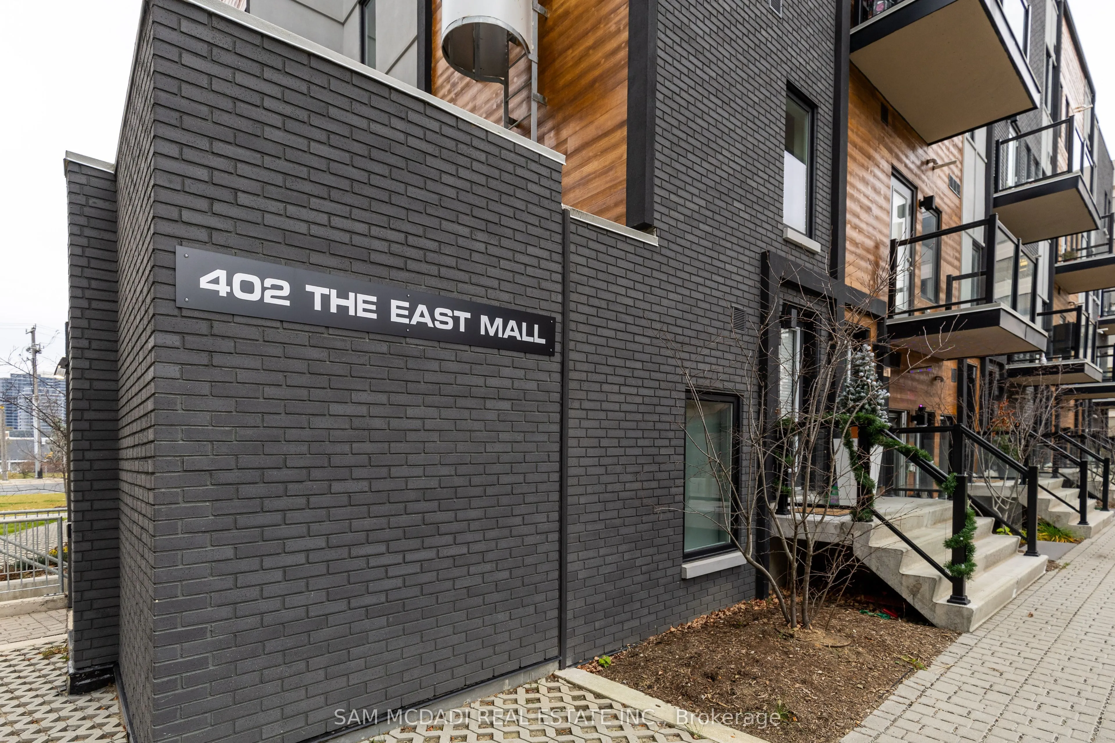 402 The East Mall, #220