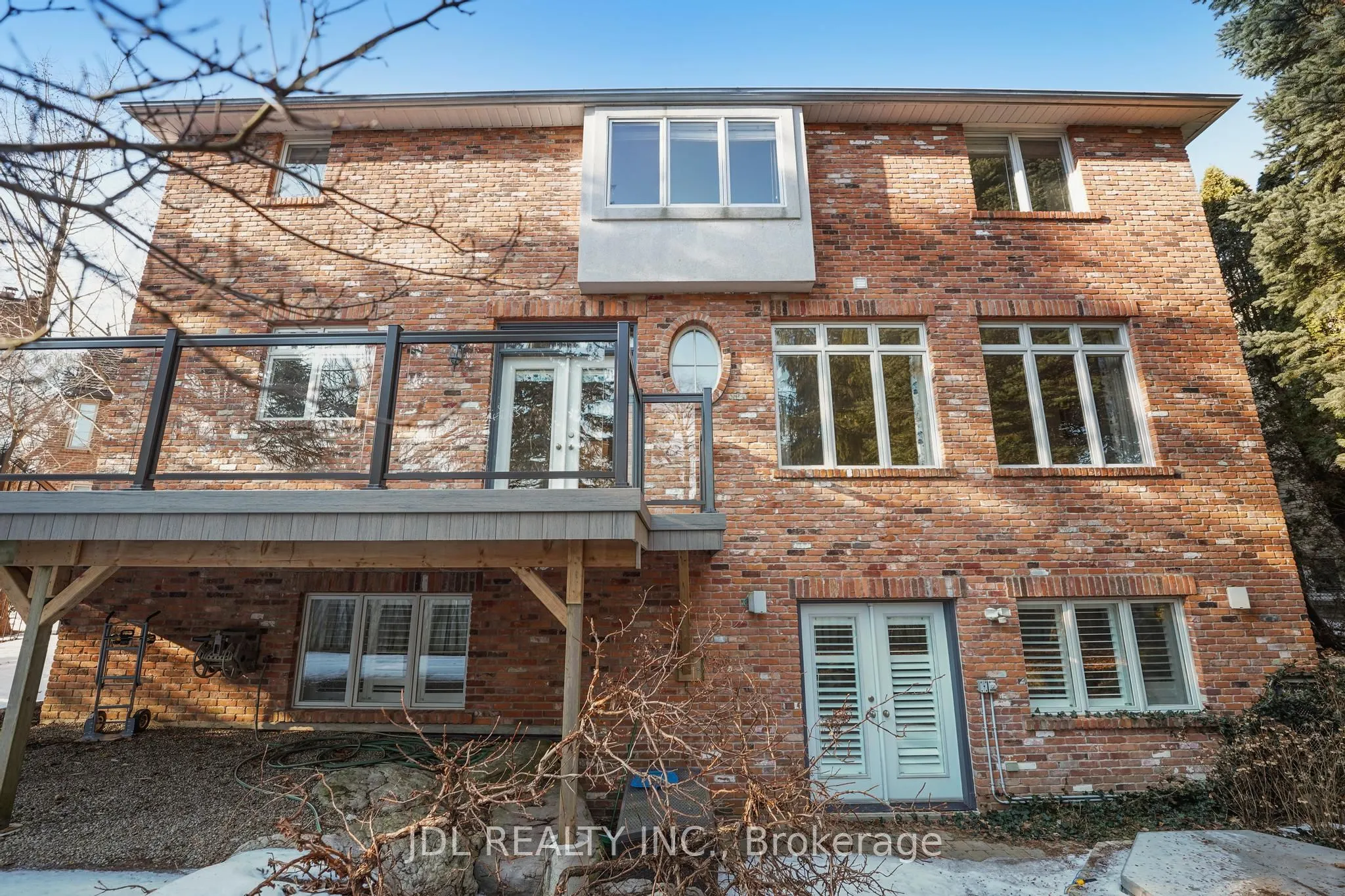 1283 Lindburgh Court