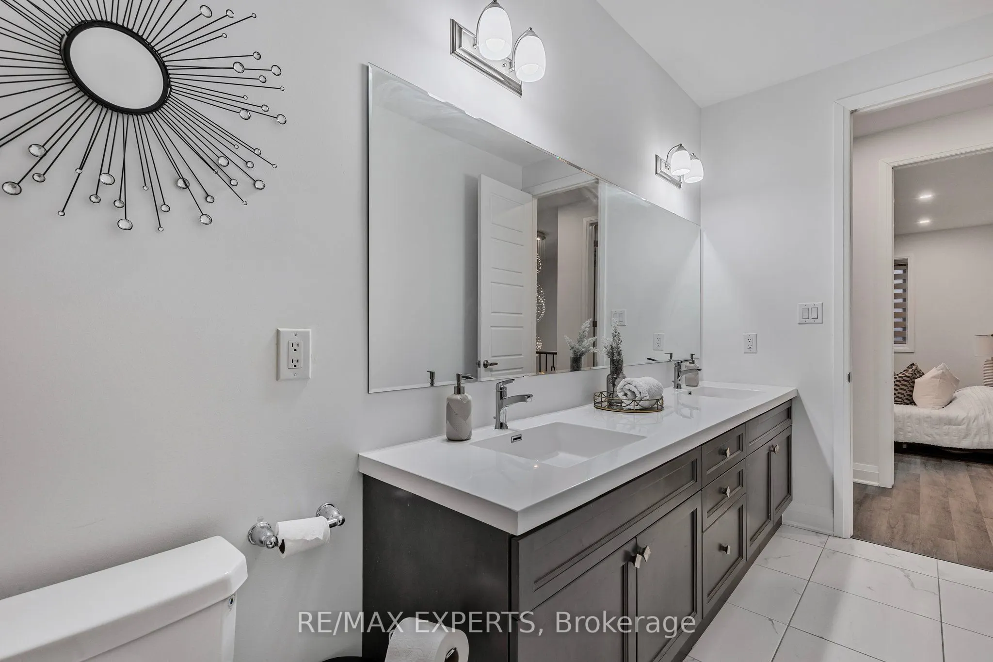 1411 Lobelia Crescent