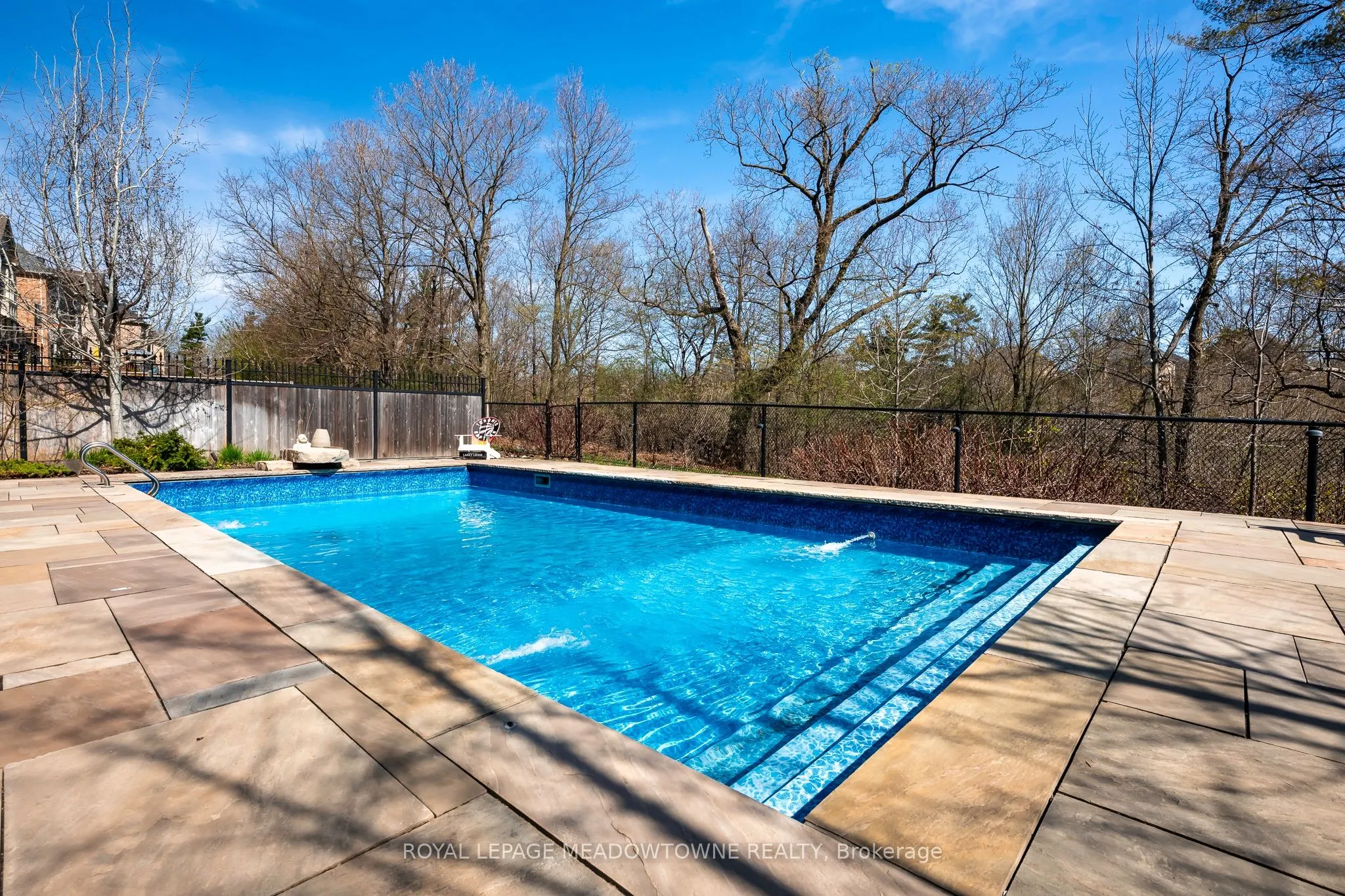 60 Adamsville Road