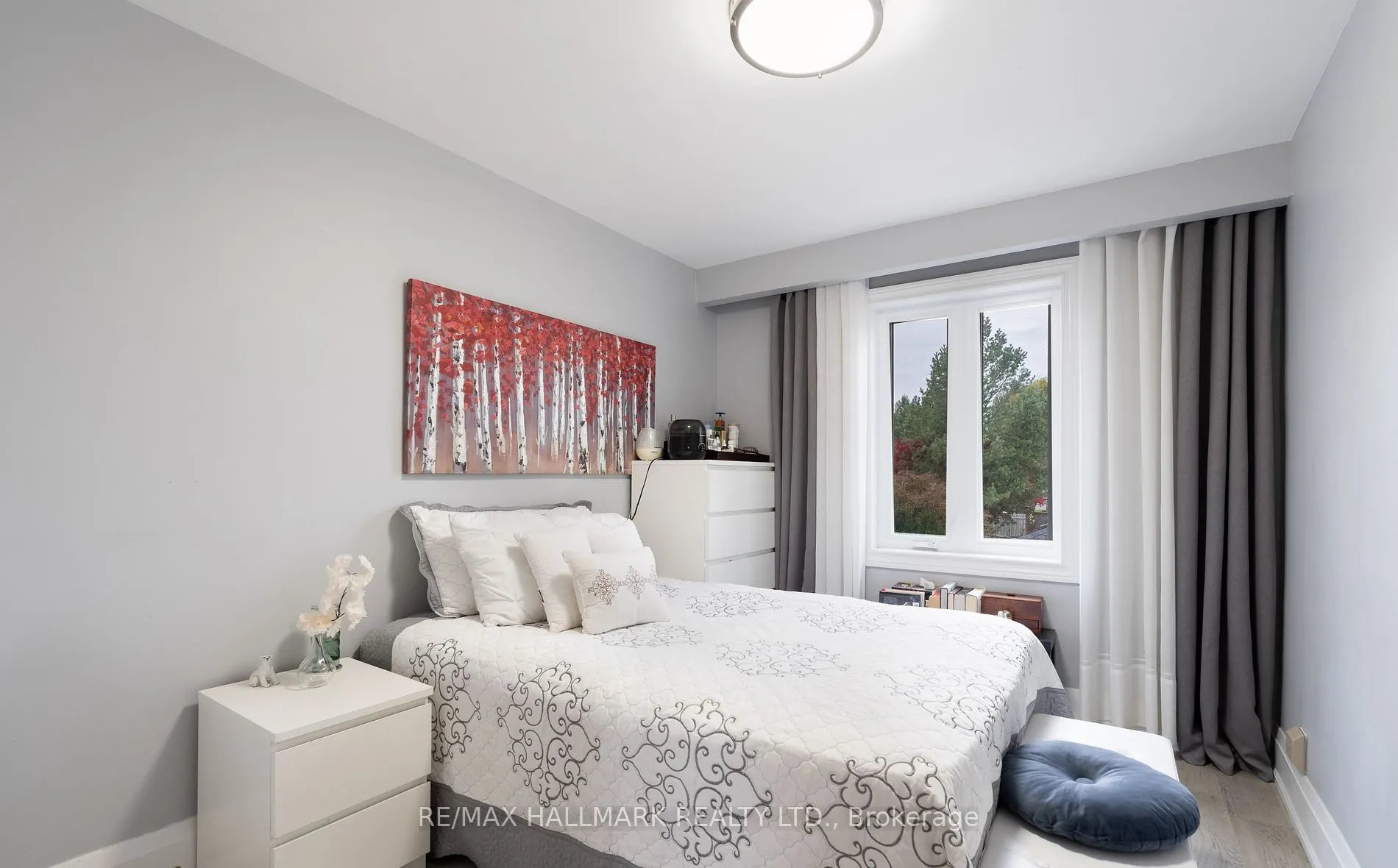 90A Bicknell Avenue