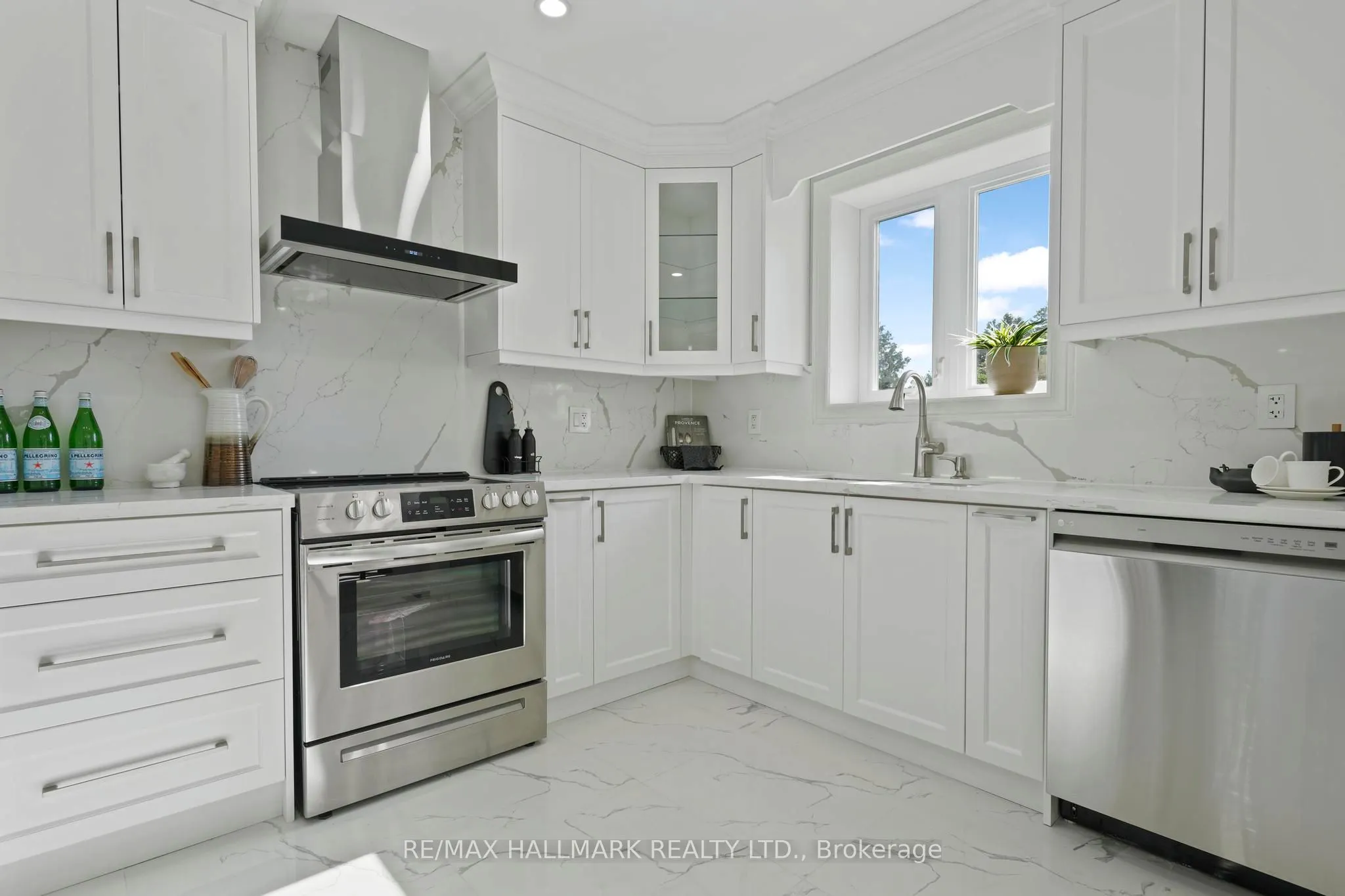 90A Bicknell Avenue