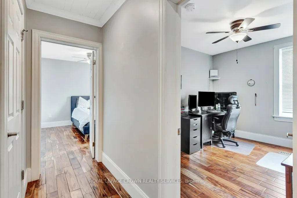 102 Poplar Avenue