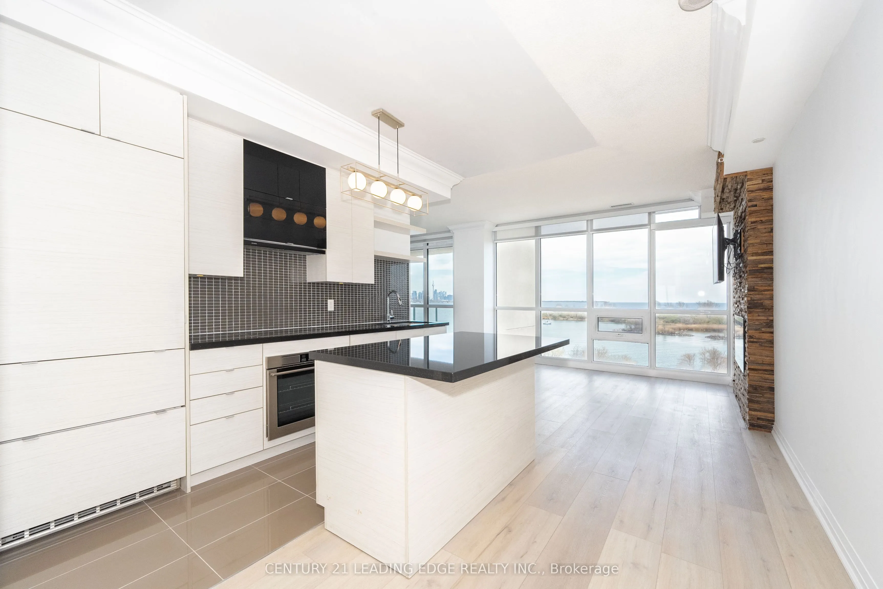 59 ANNIE CRAIG Drive #603