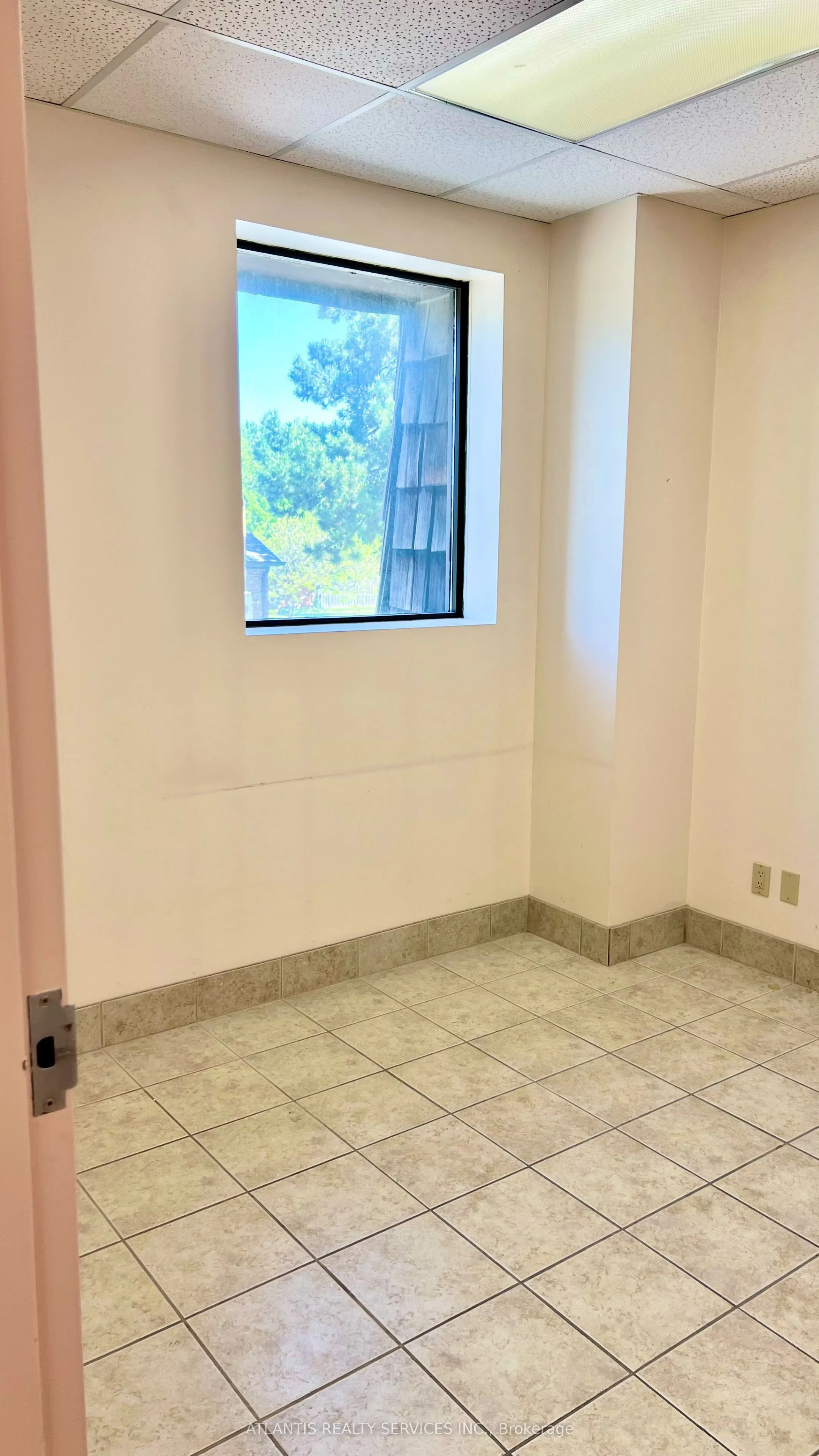 680 Silver Creek Boulevard, #102B
