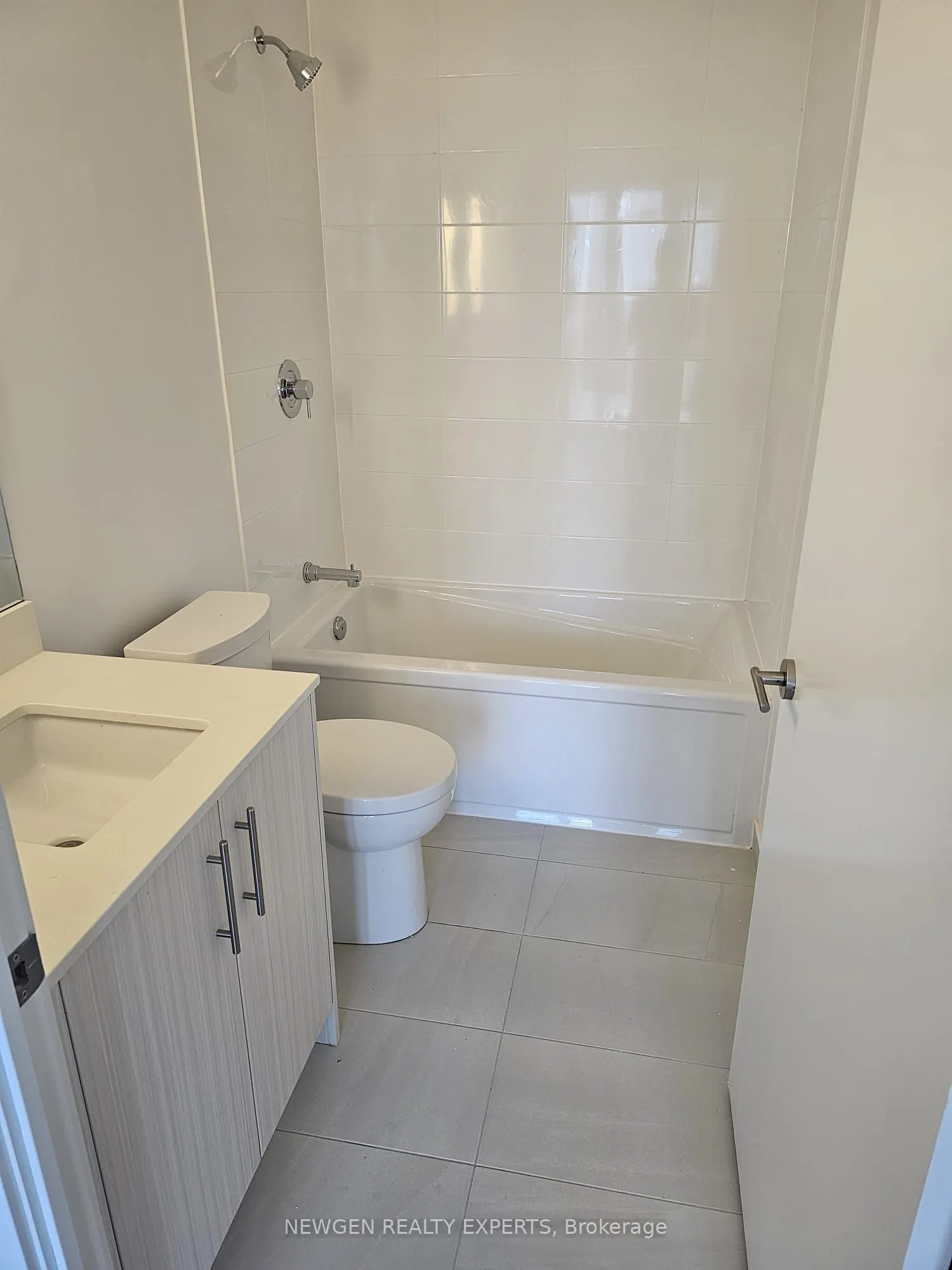 225 Veterans Drive, #606