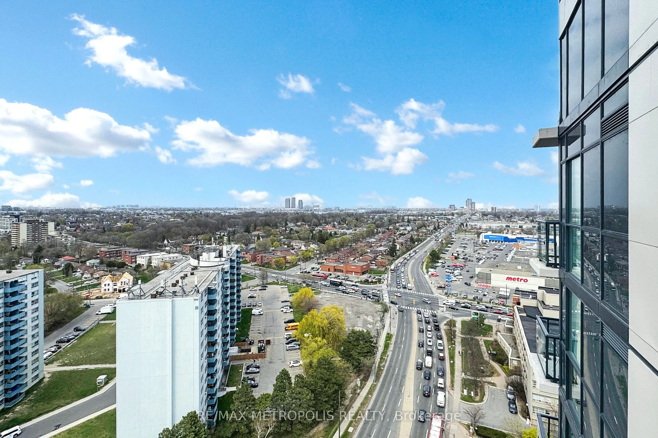 1461 LAWRENCE Avenue W, #2103