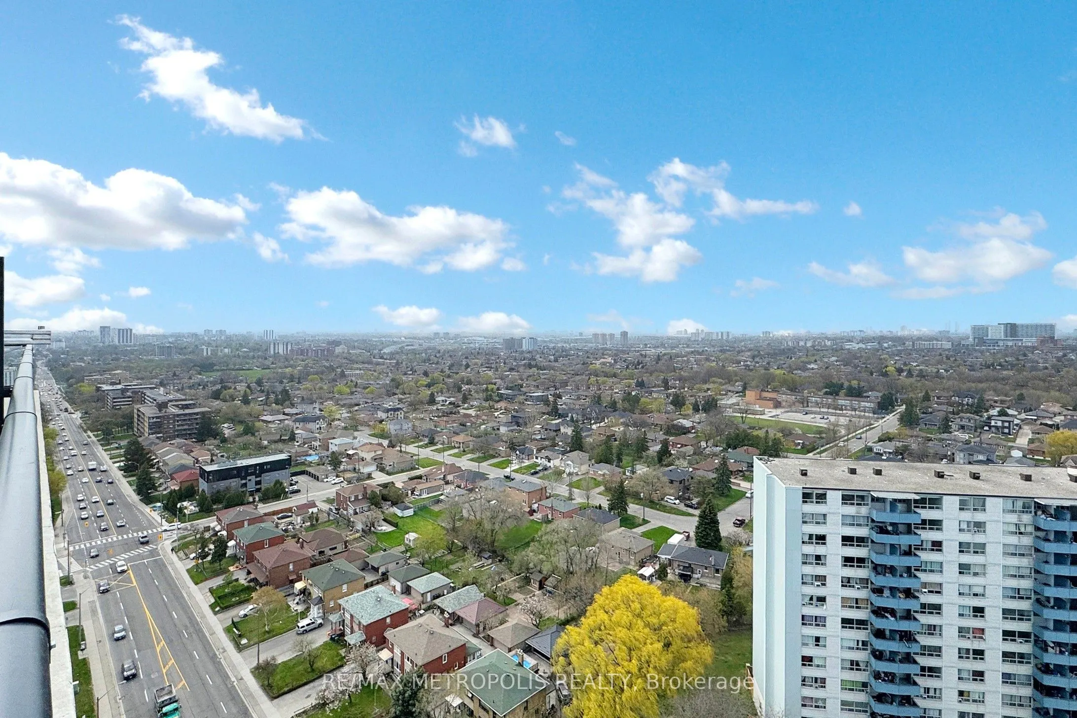 1461 LAWRENCE Avenue W, #2103