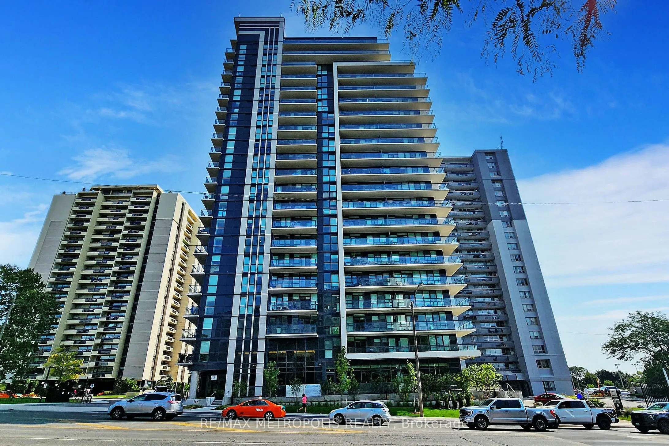 1461 LAWRENCE Avenue W, #2103