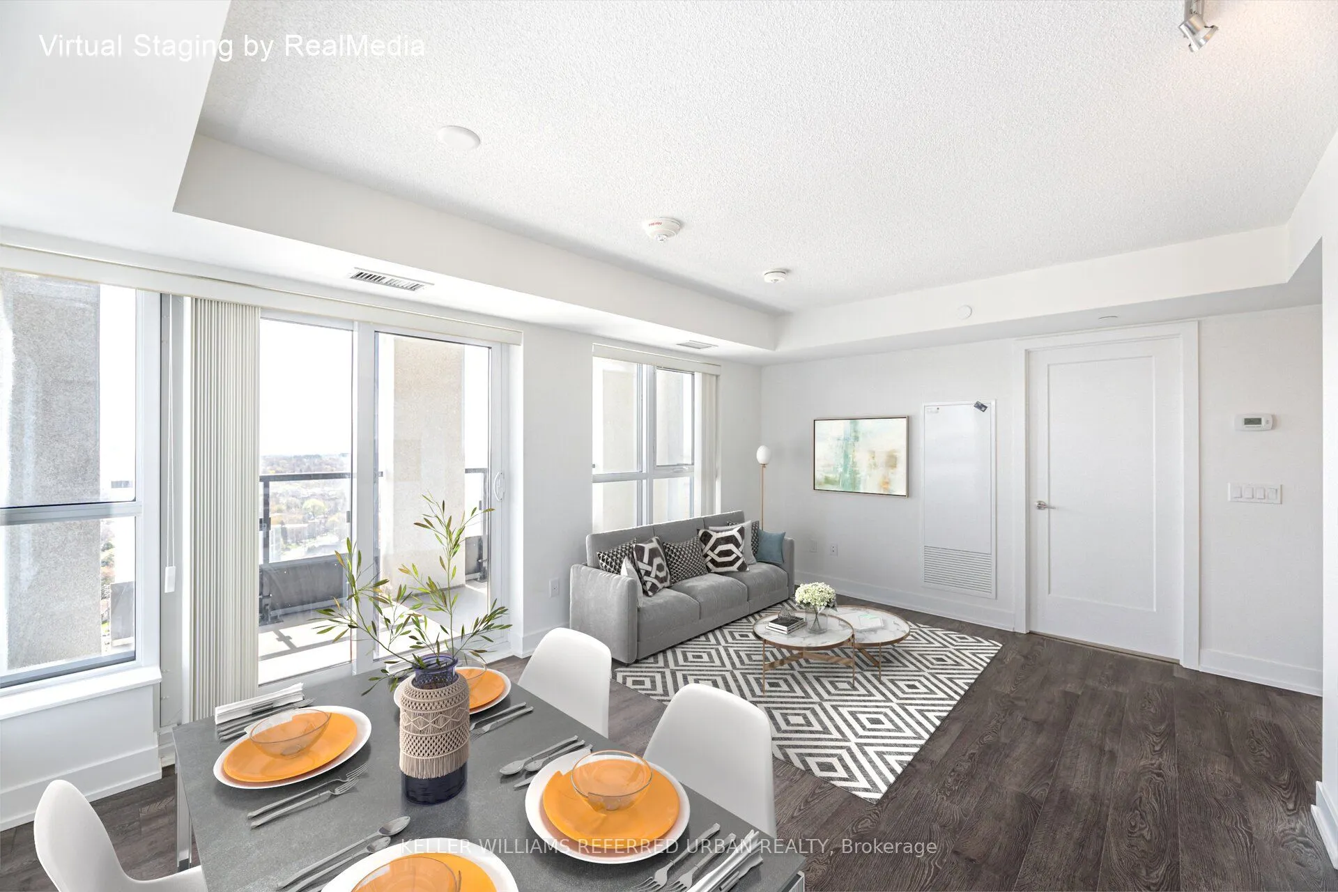 9 Mabelle Avenue, #2422