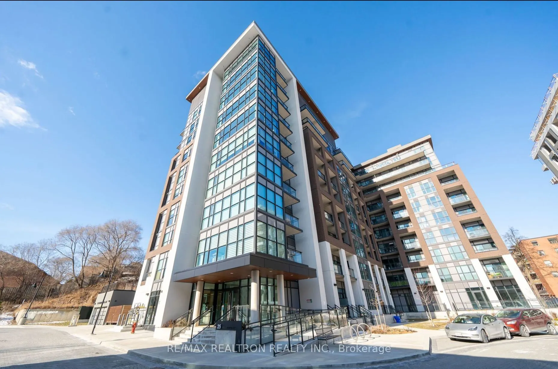 25 Neighbourhood Lane, #205