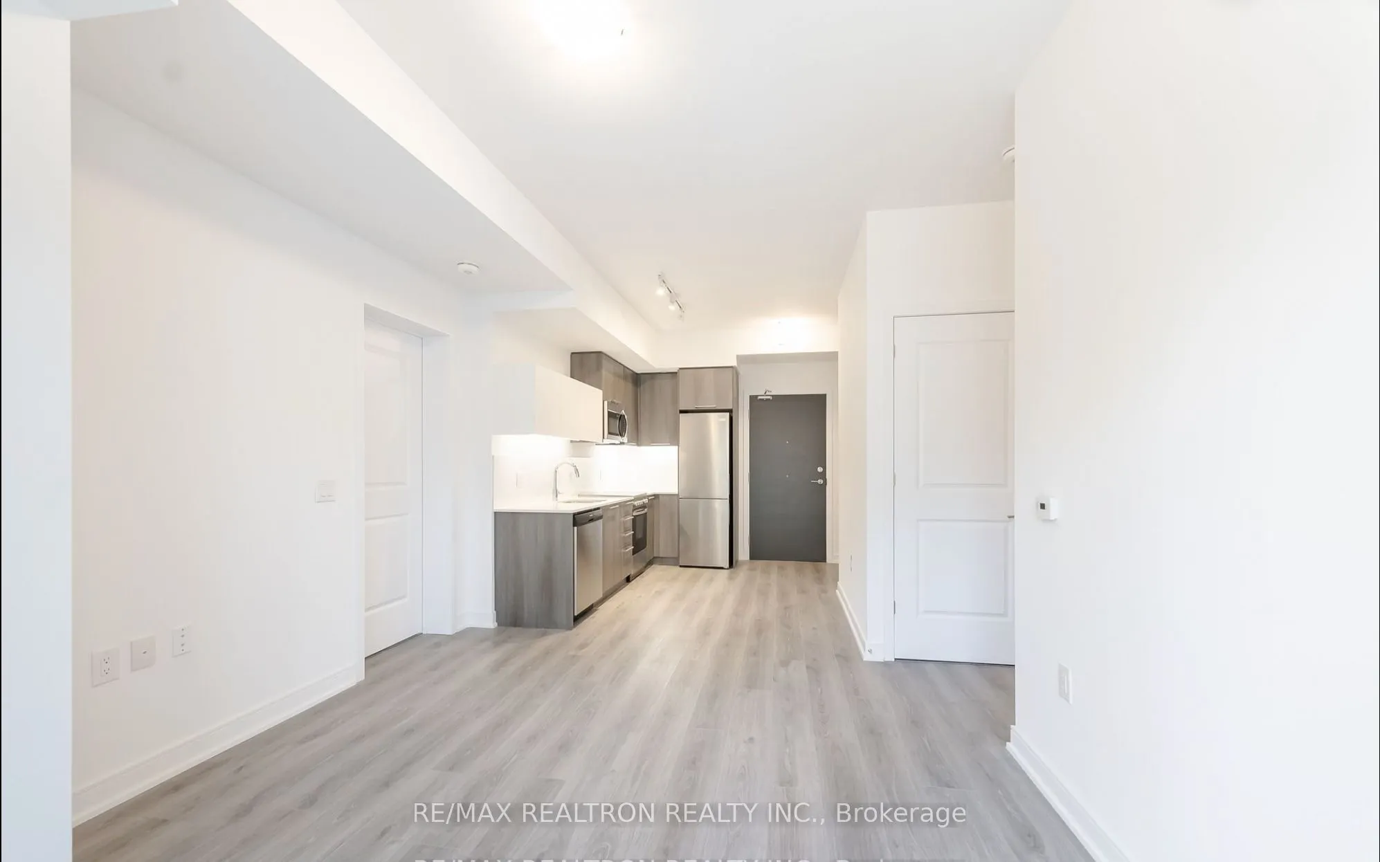 25 Neighbourhood Lane, #205