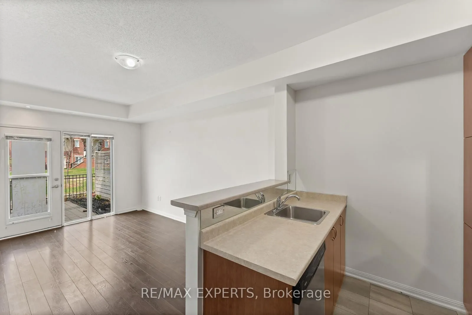 250 Sunny Meadow Boulevard, #127
