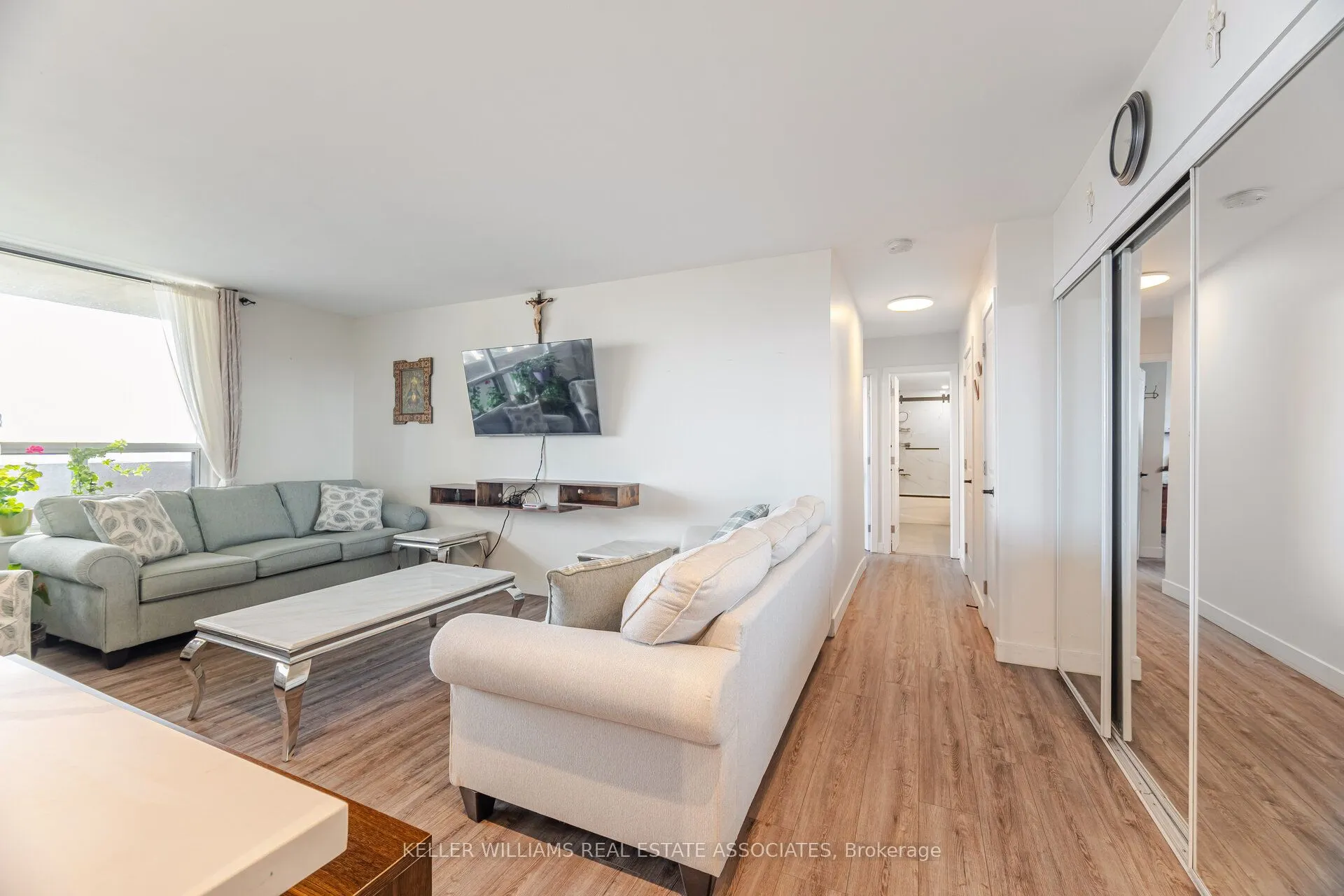 3390 Weston Road, #1104