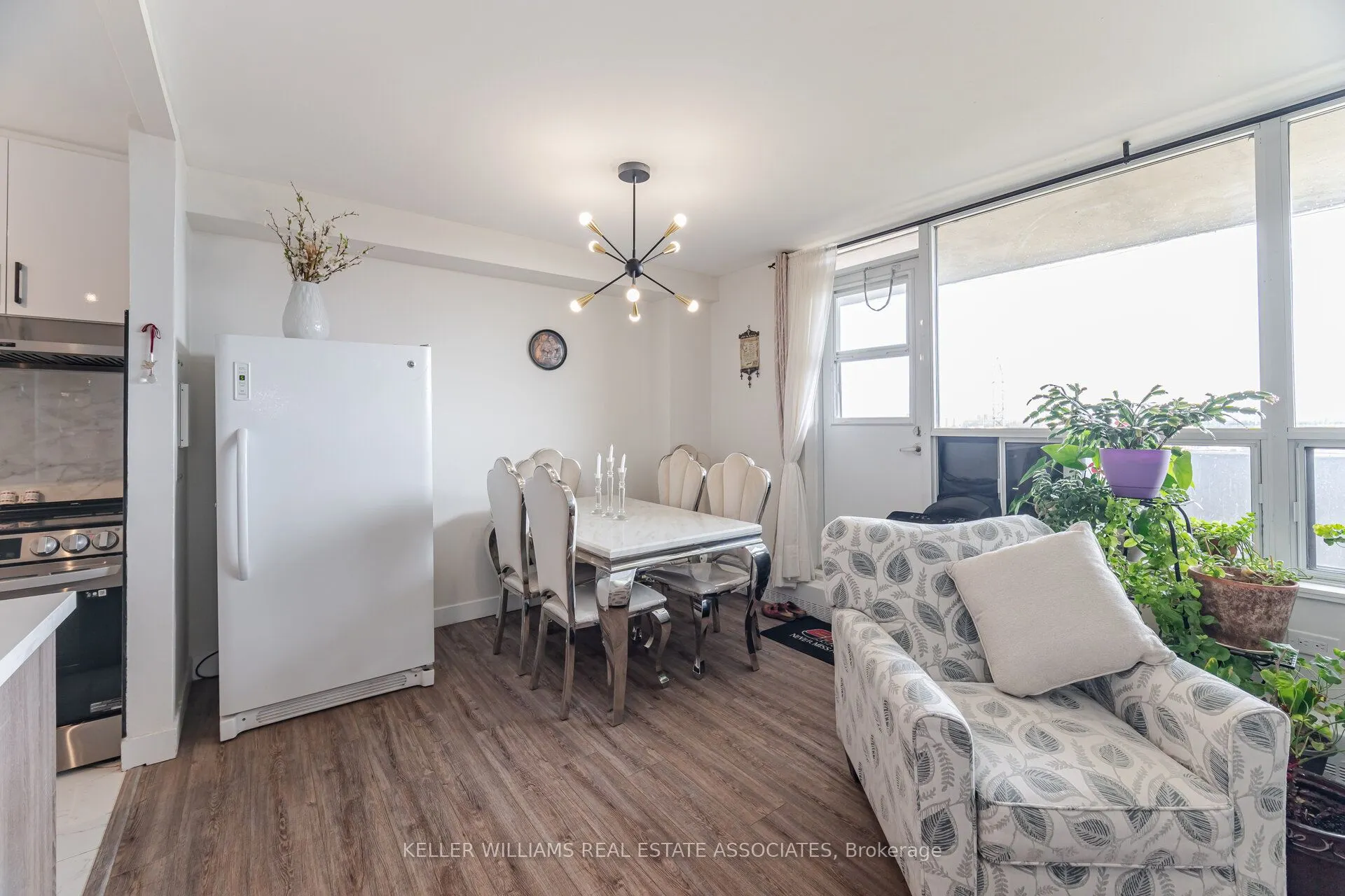 3390 Weston Road, #1104